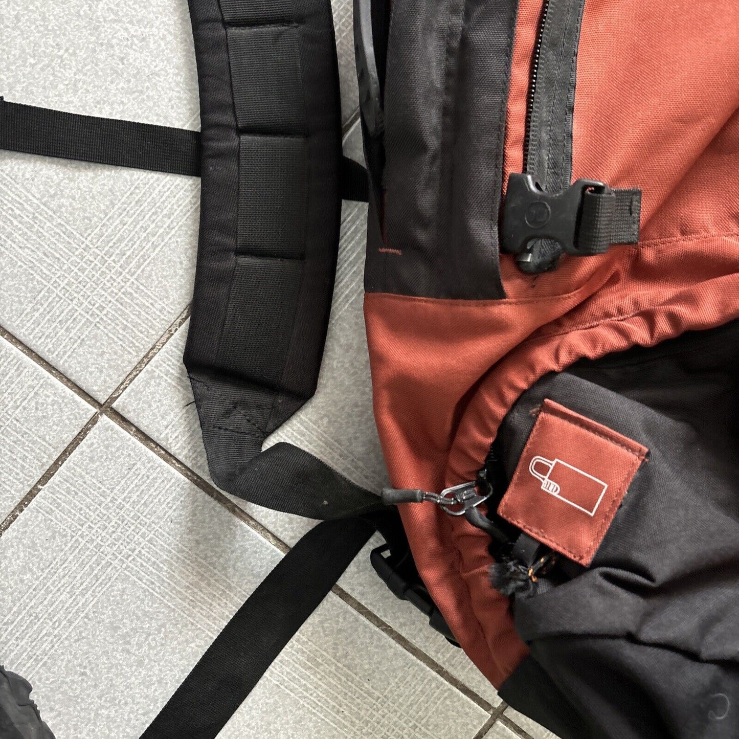 BlackWolf Cedar Breaks 55L Backpack With Rain Cover