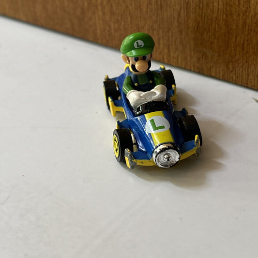 Luigi Cart Diecast Hot Wheel Mattel 2018 G5027