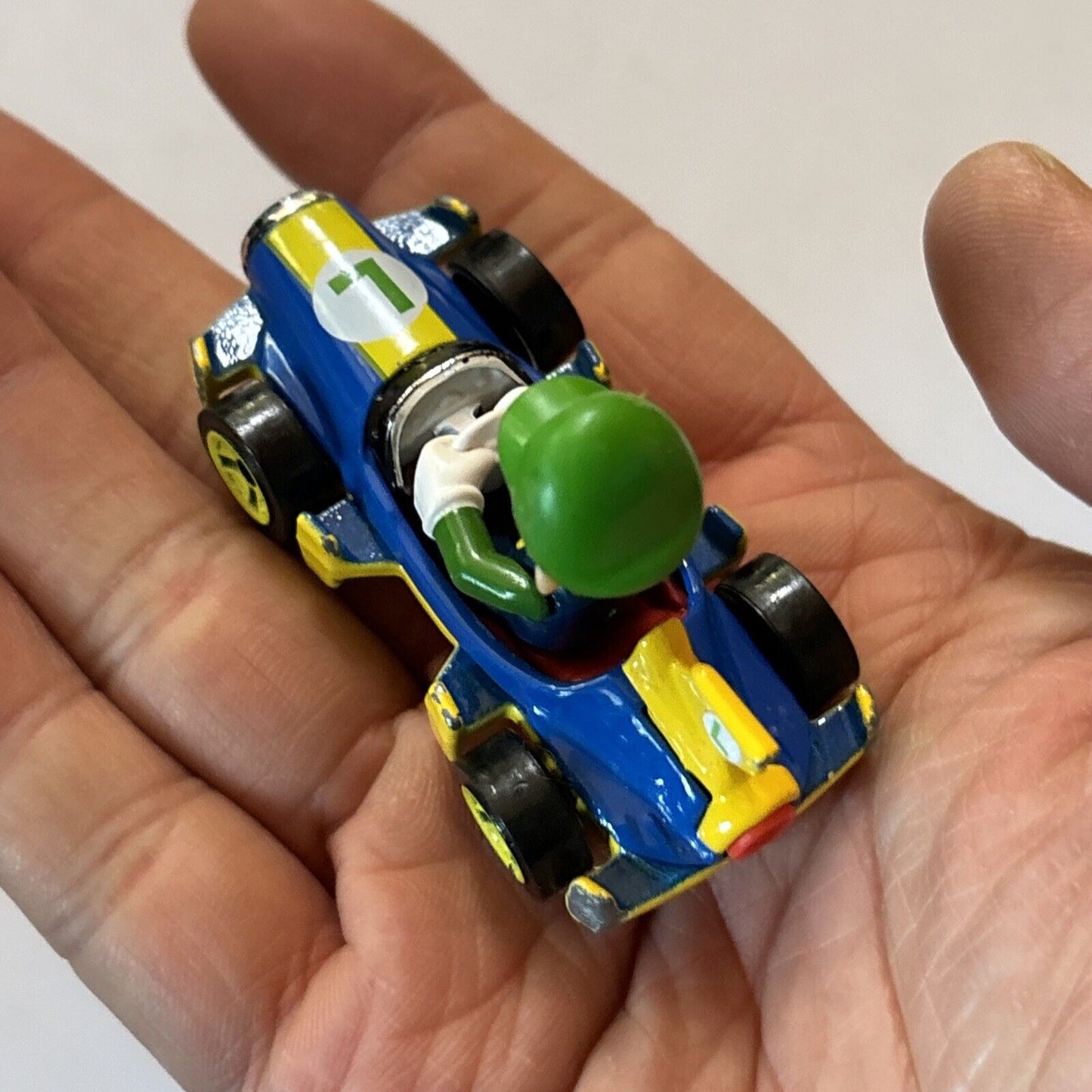 Luigi Cart Diecast Hot Wheel Mattel 2018 G5027