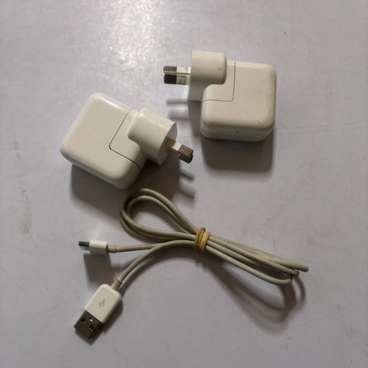 2x Apple USB Adapter 10W A1357 & 30-Pin iPod Cable