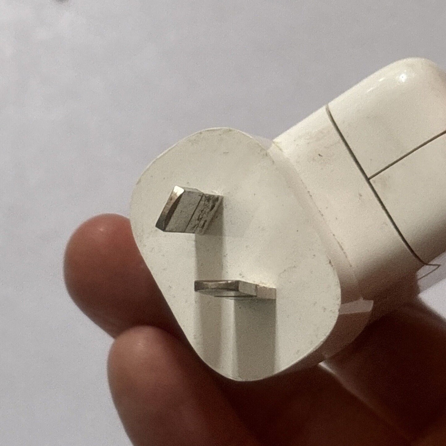 2x Apple USB Adapter 10W A1357 & 30-Pin iPod Cable