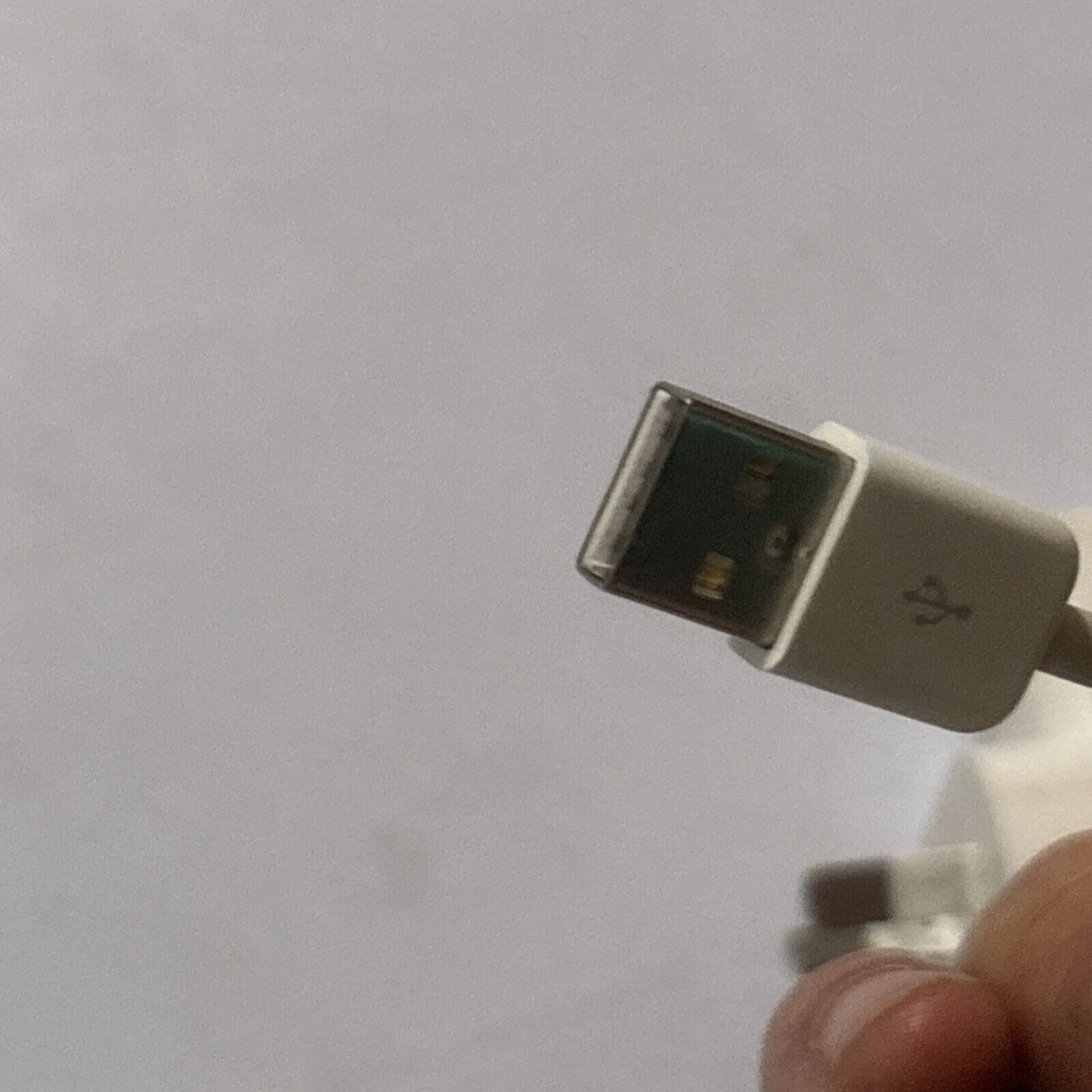 2x Apple USB Adapter 10W A1357 & 30-Pin iPod Cable