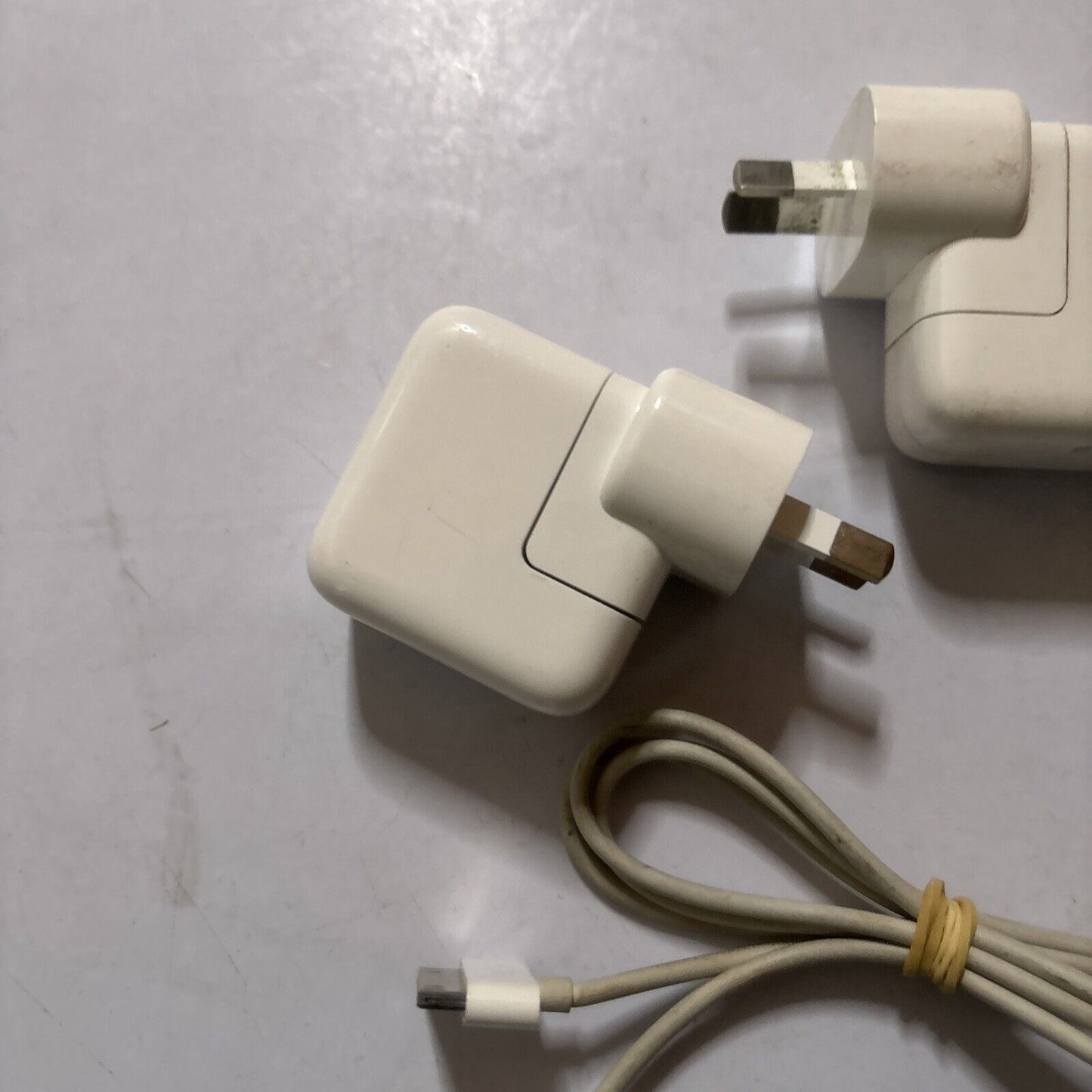 2x Apple USB Adapter 10W A1357 & 30-Pin iPod Cable