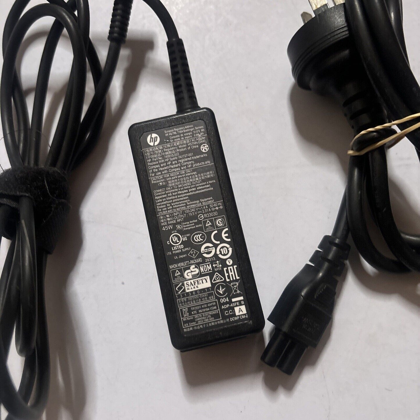 Genuine HP HSTNN-DA40 740015-003 AC Adapter 19.5V 2.31A