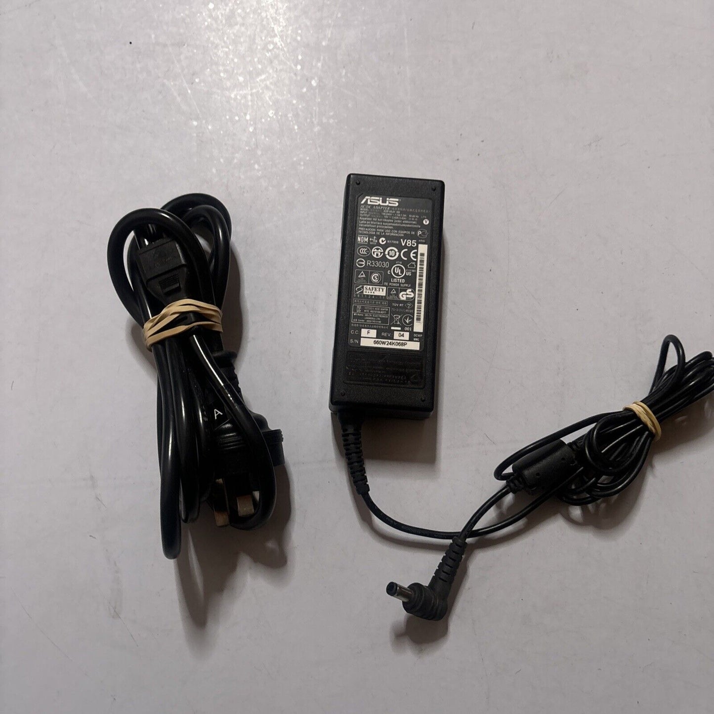 Genuine ASUS ADP-65JH BB AC Adapter 19V 3.42A