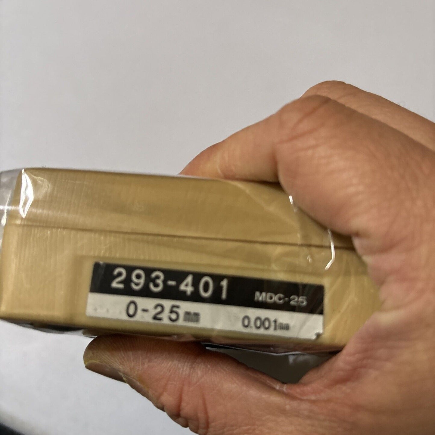 Mitutoyo Digital Micrometer Caliper No 293-401 0-25mm 0.001mm MDC-25