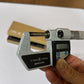 Mitutoyo Digital Micrometer Caliper No 293-401 0-25mm 0.001mm MDC-25