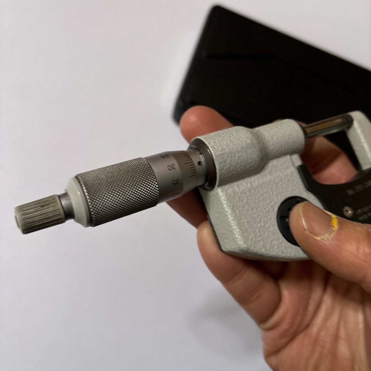 Mitutoyo Digital Micrometer 293-240 MDC-25PJ 0-25mm 0.001mm