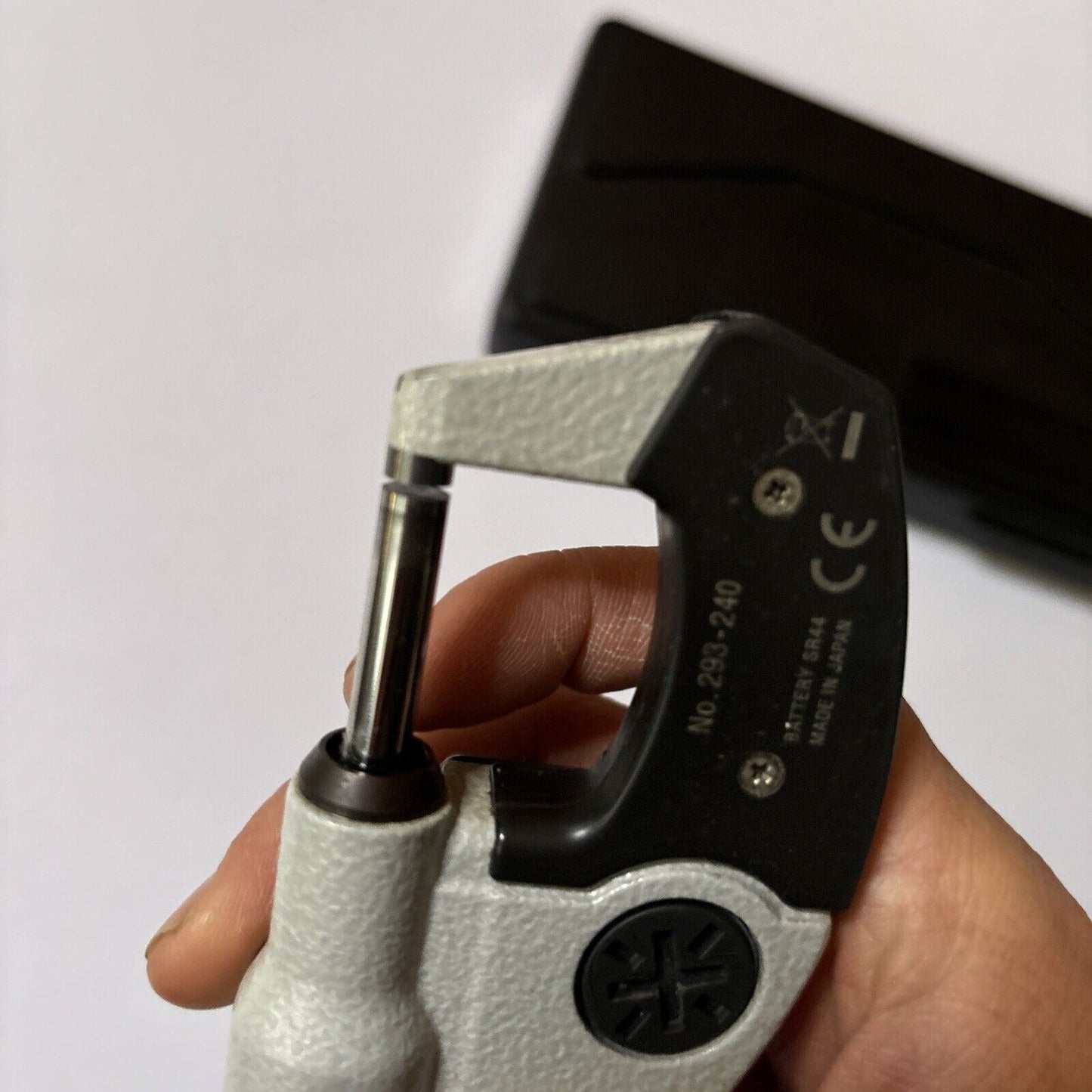Mitutoyo Digital Micrometer 293-240 MDC-25PJ 0-25mm 0.001mm