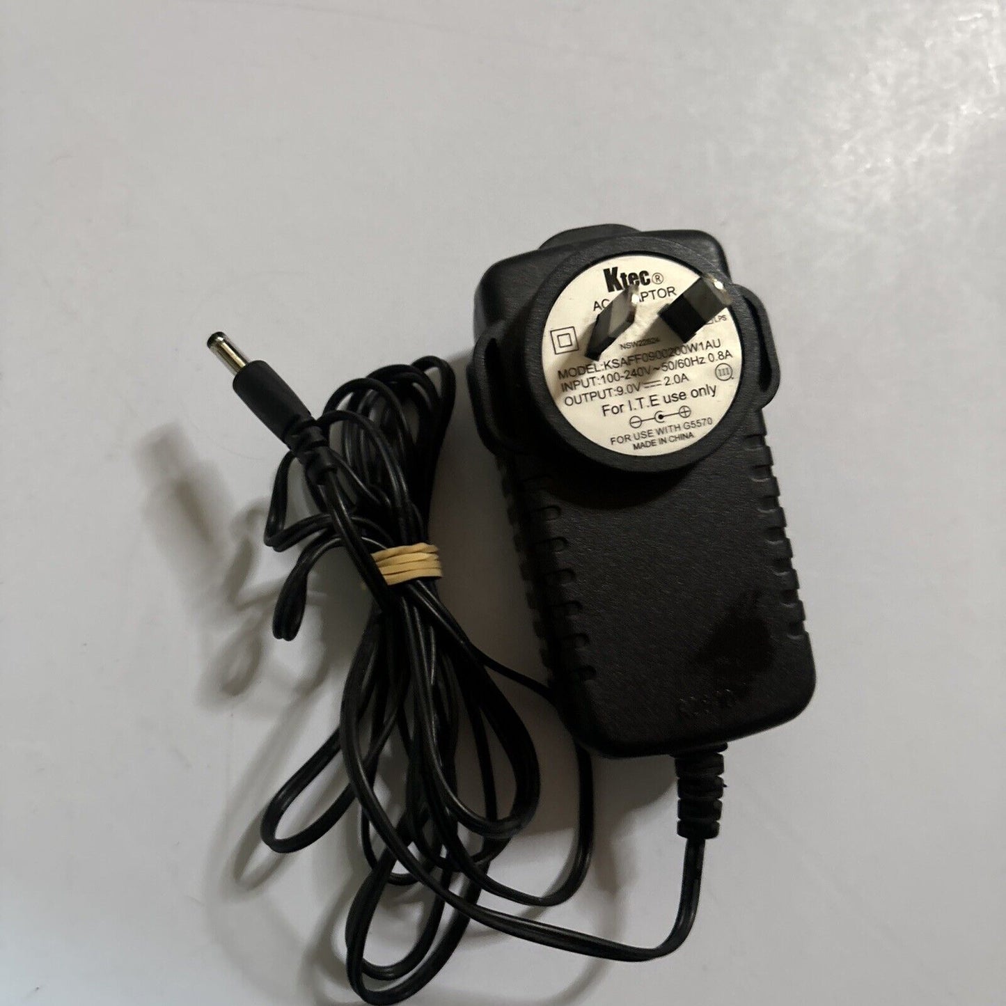 Ktec AC Adapter KSAFF0900200W1AU 9V 2A