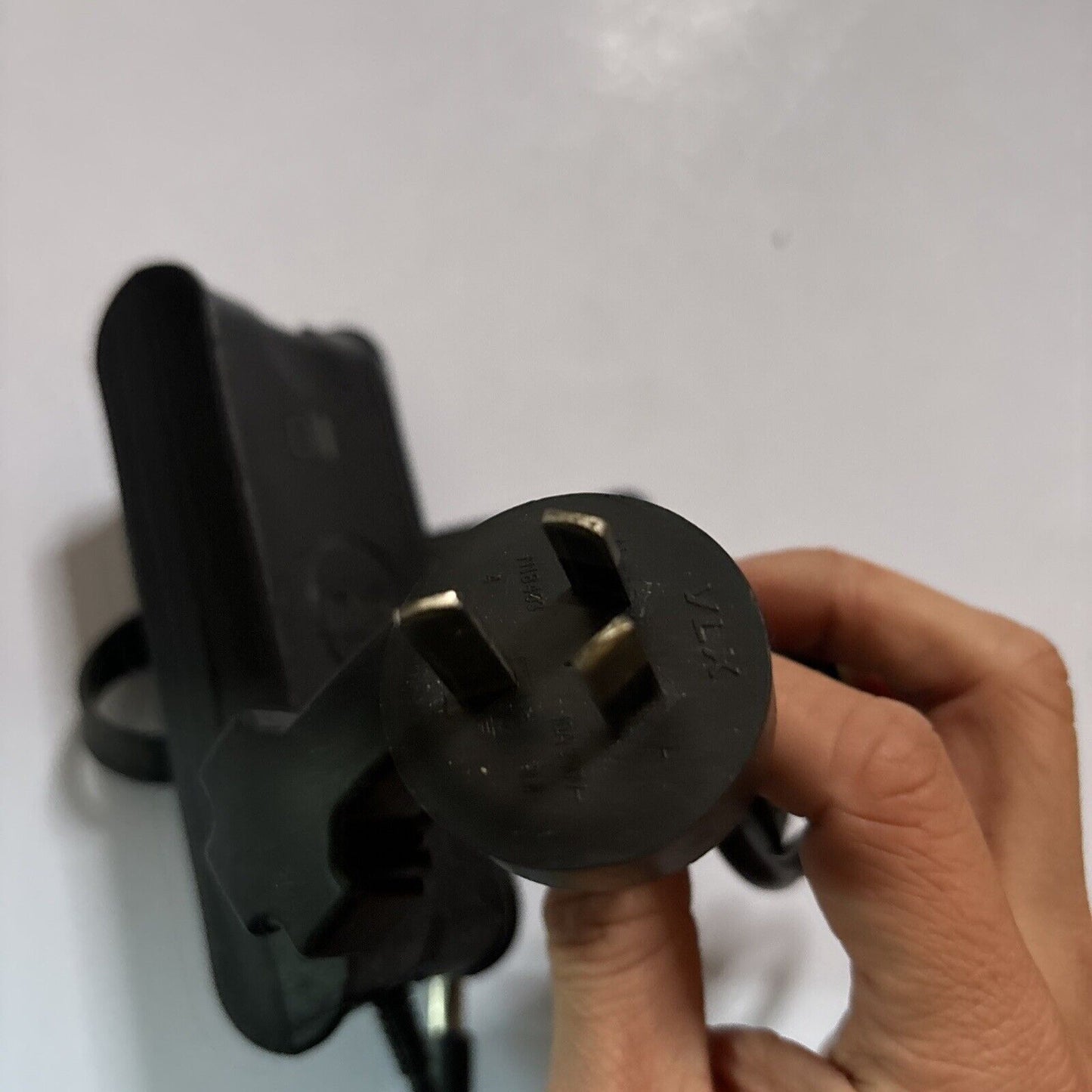 Genuine Dell 90W AC Adapter LA90PS1-00 19.5V 4.62A