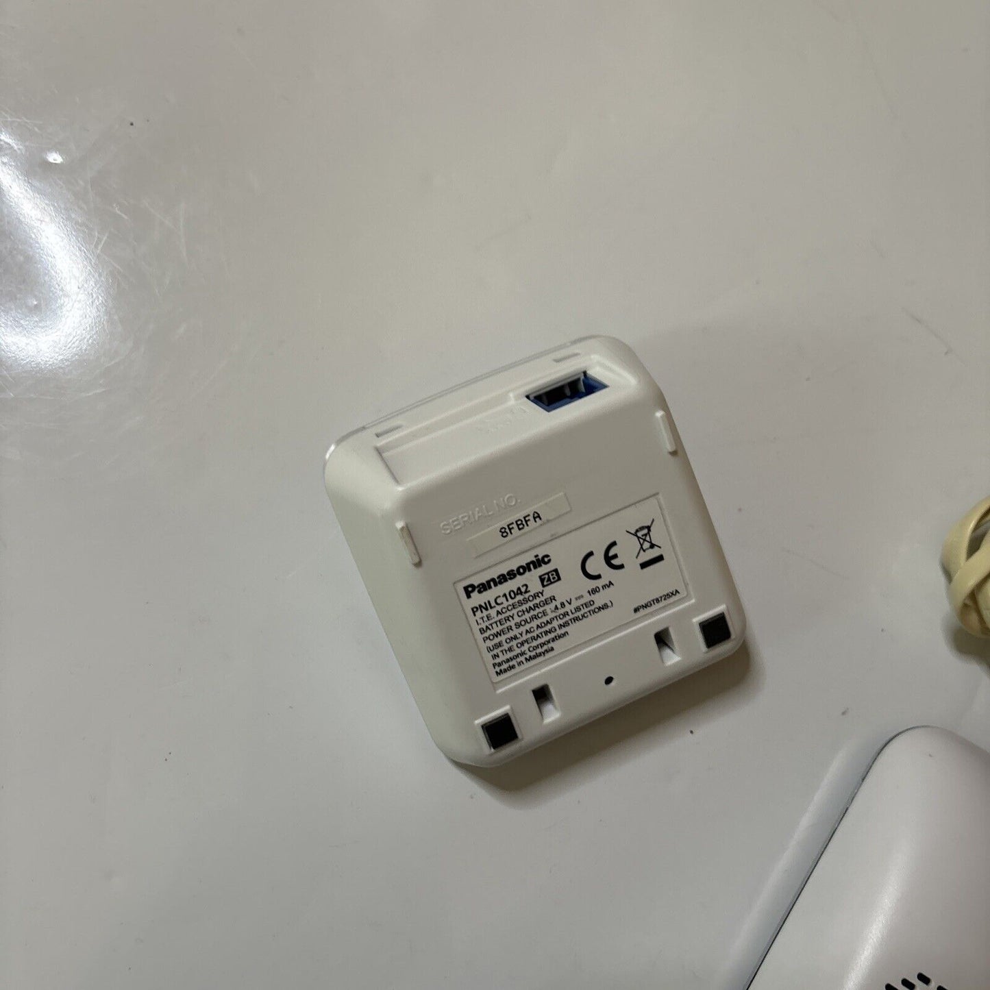 Panasonic KX-TGC220AL Digital Answering Machine & 3 Handsets