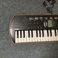 Casio SA-76 Electronic Keyboard 44 Keys with AC Adapter