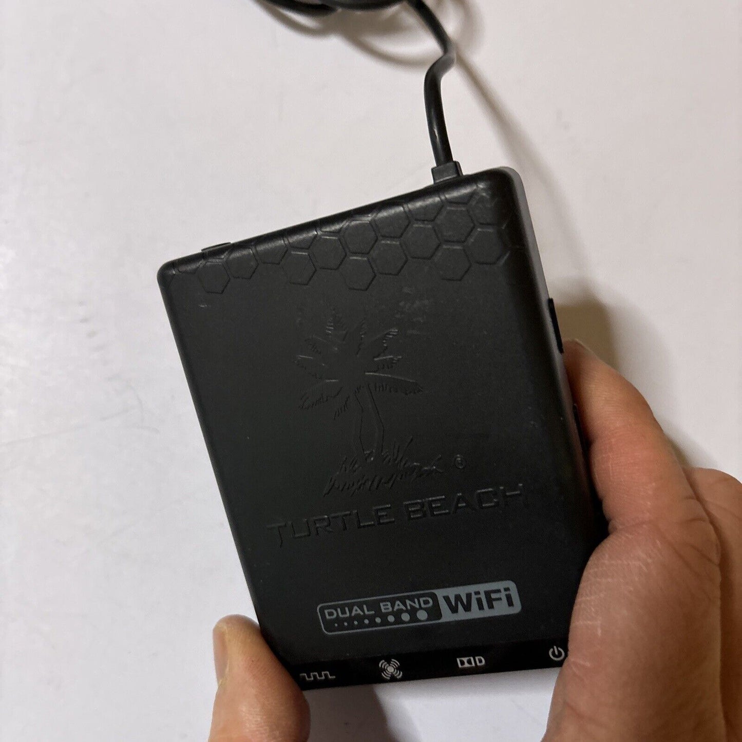 Turtle Beach Dual Band Wifi Headphone Transmitter Receiver Model: TB300-2271-01