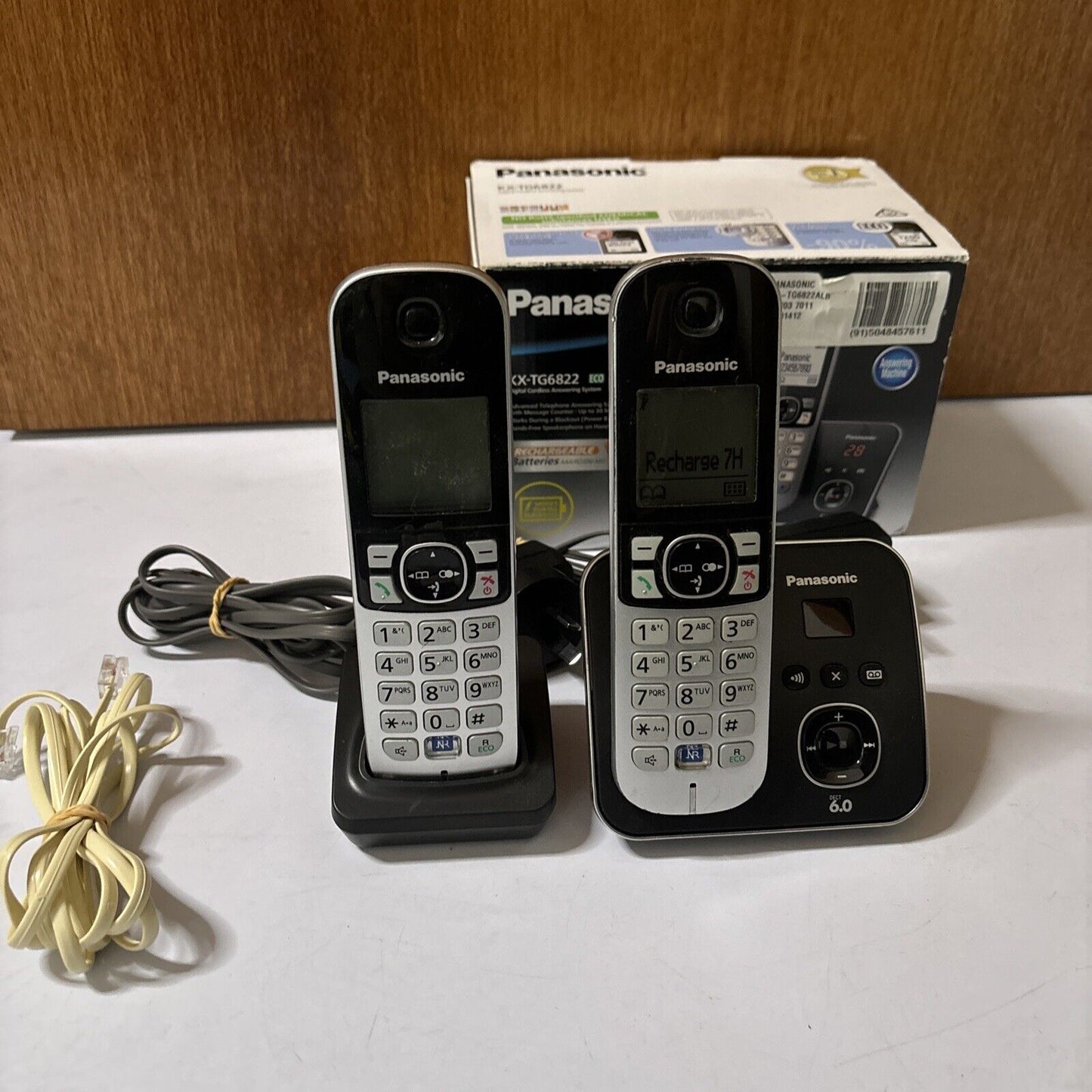 Panasonic KXTG6822ALB Dual Handsets Cordless Phone Digital Answering Machine