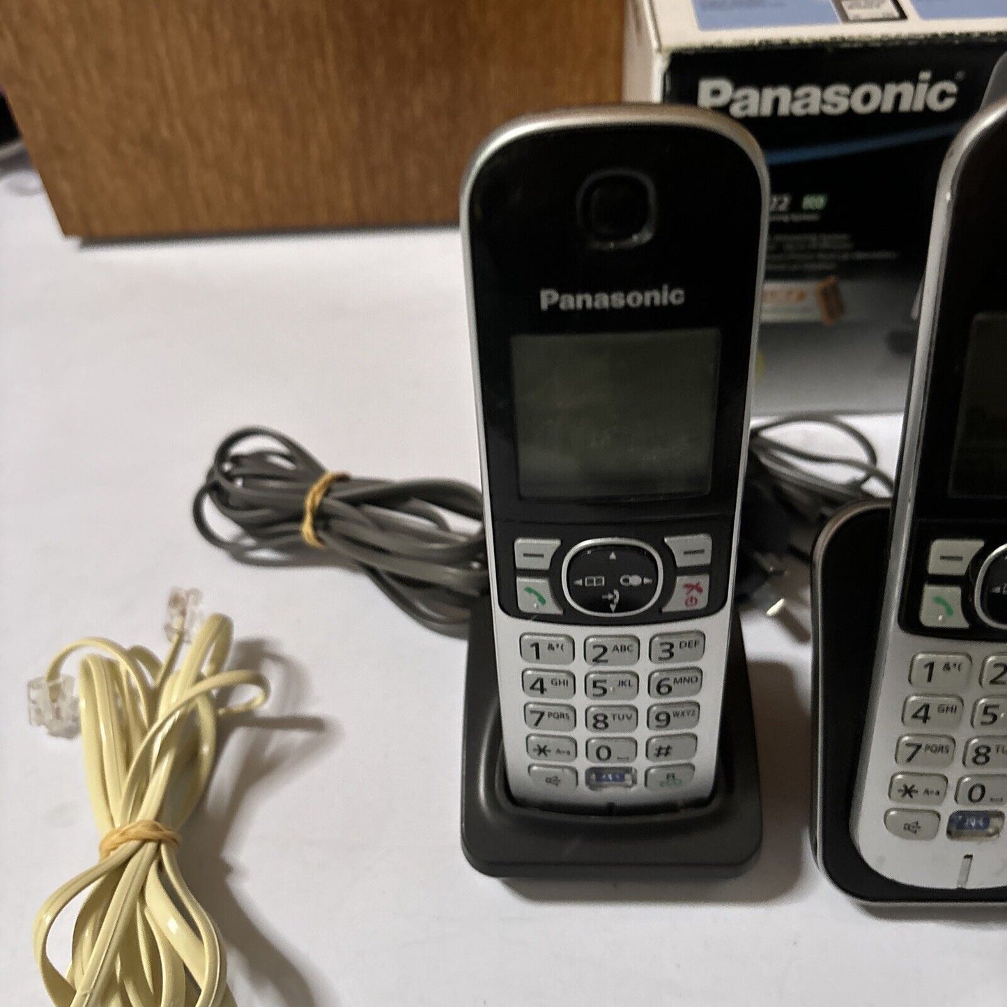 Panasonic KXTG6822ALB Dual Handsets Cordless Phone Digital Answering Machine