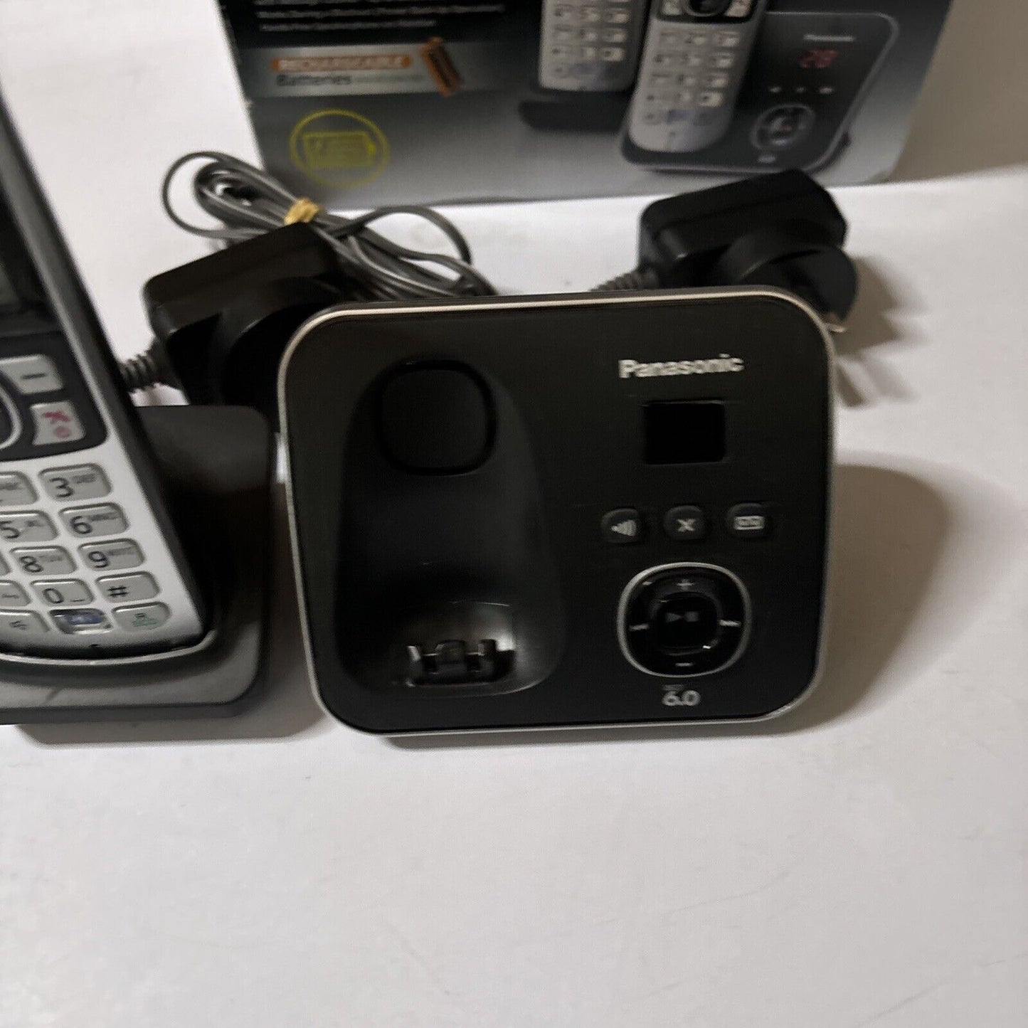 Panasonic KXTG6822ALB Dual Handsets Cordless Phone Digital Answering Machine