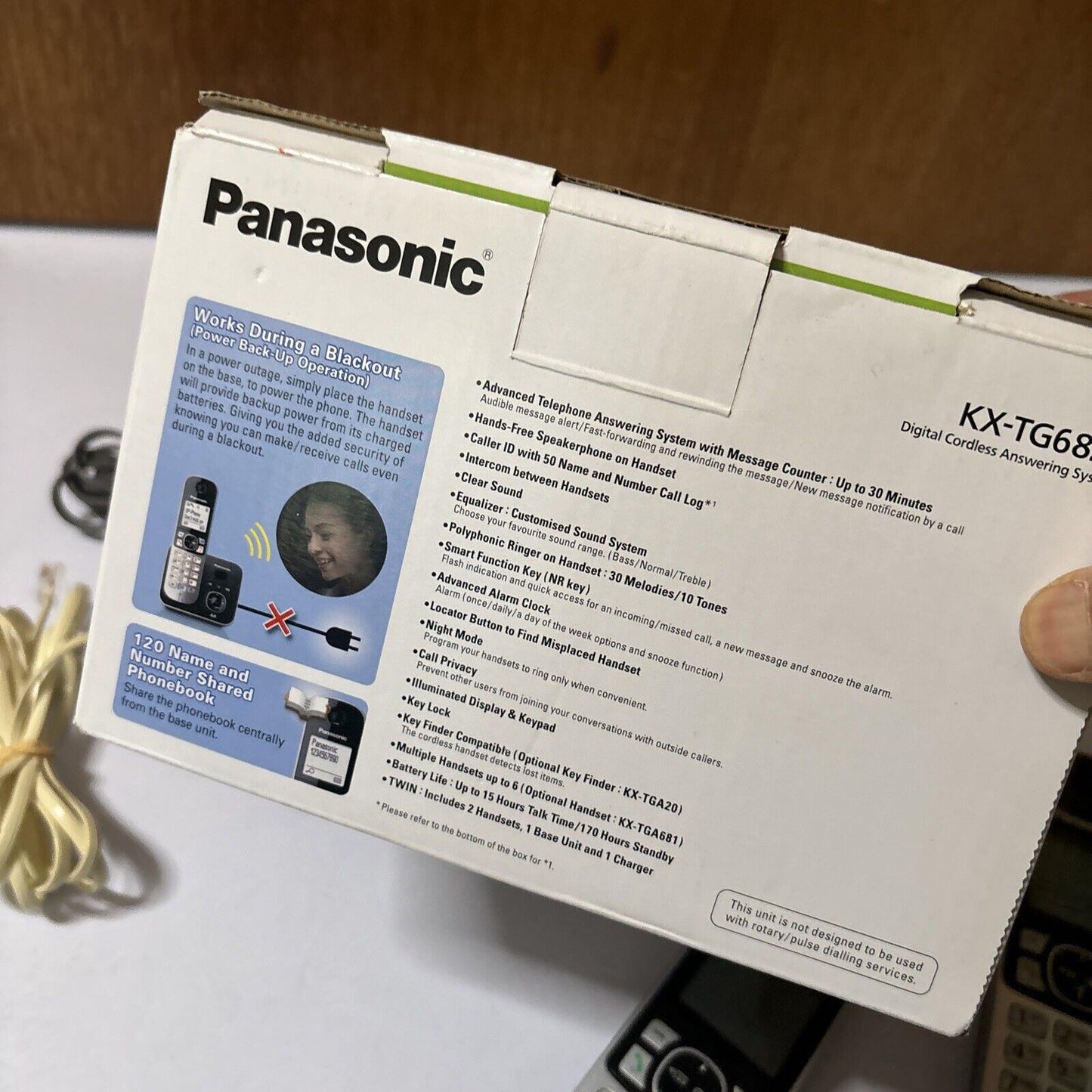 Panasonic KXTG6822ALB Dual Handsets Cordless Phone Digital Answering Machine