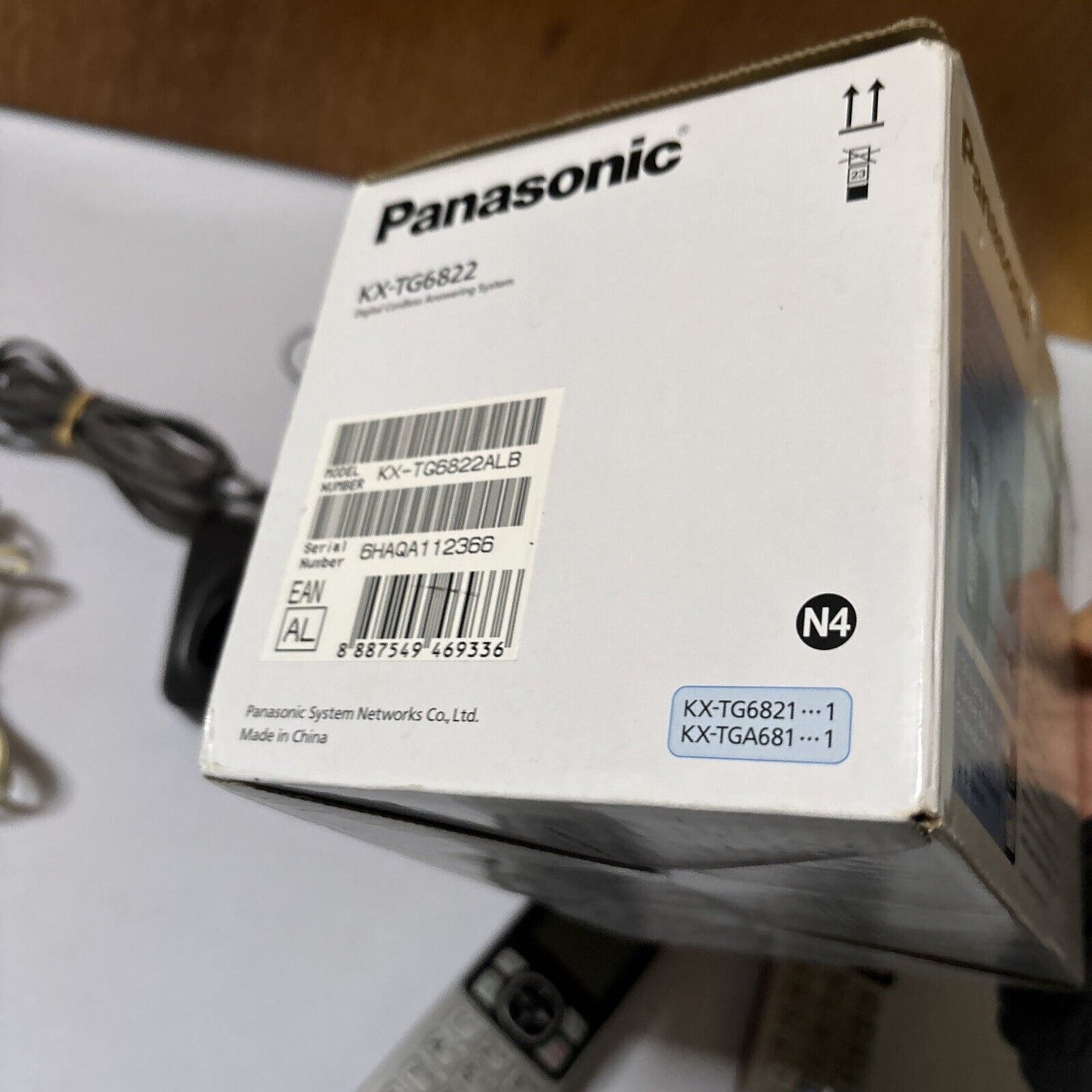 Panasonic KXTG6822ALB Dual Handsets Cordless Phone Digital Answering Machine