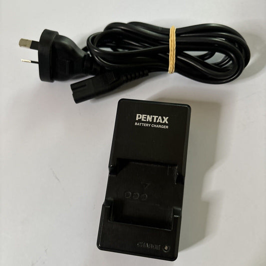Genuine Pentax D-BC122J Battery Charger for Optio S10 S12 VS20 Q Q-S1 Q10 Q7
