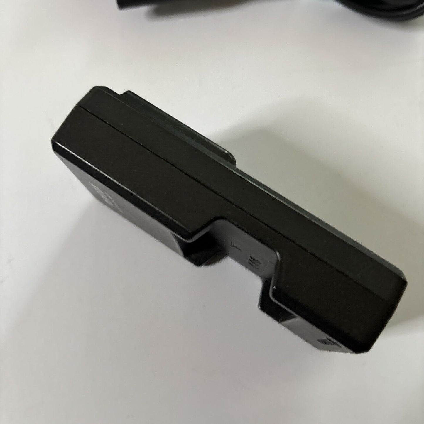 Genuine Pentax D-BC122J Battery Charger for Optio S10 S12 VS20 Q Q-S1 Q10 Q7