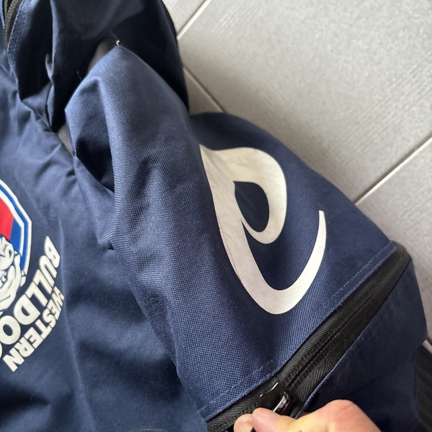 AFL Western Bulldogs ASICS Large Luggage Wheels Baggage