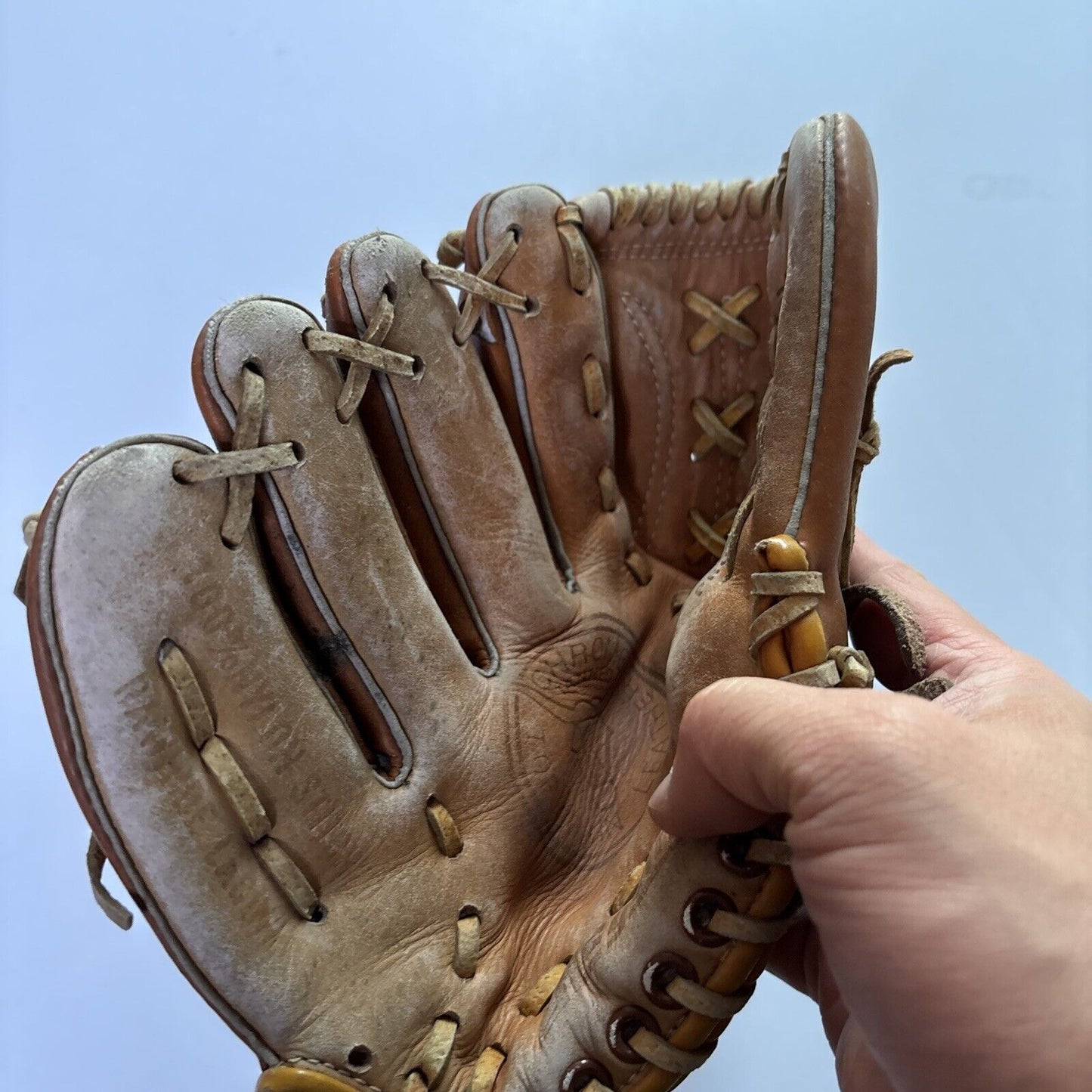 Regent Leather Baseball Glove Professional Model 2436 Right Handed