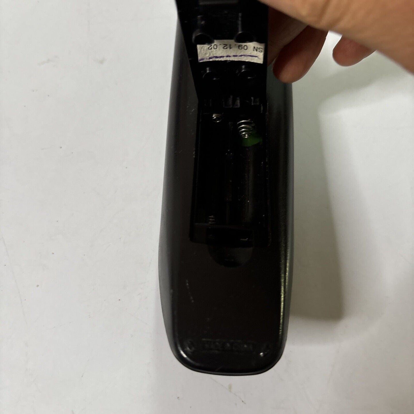 Genuine Samsung BN59-00861A Remote Control for A32B650T1F, LA32B650T1M, LA37B650