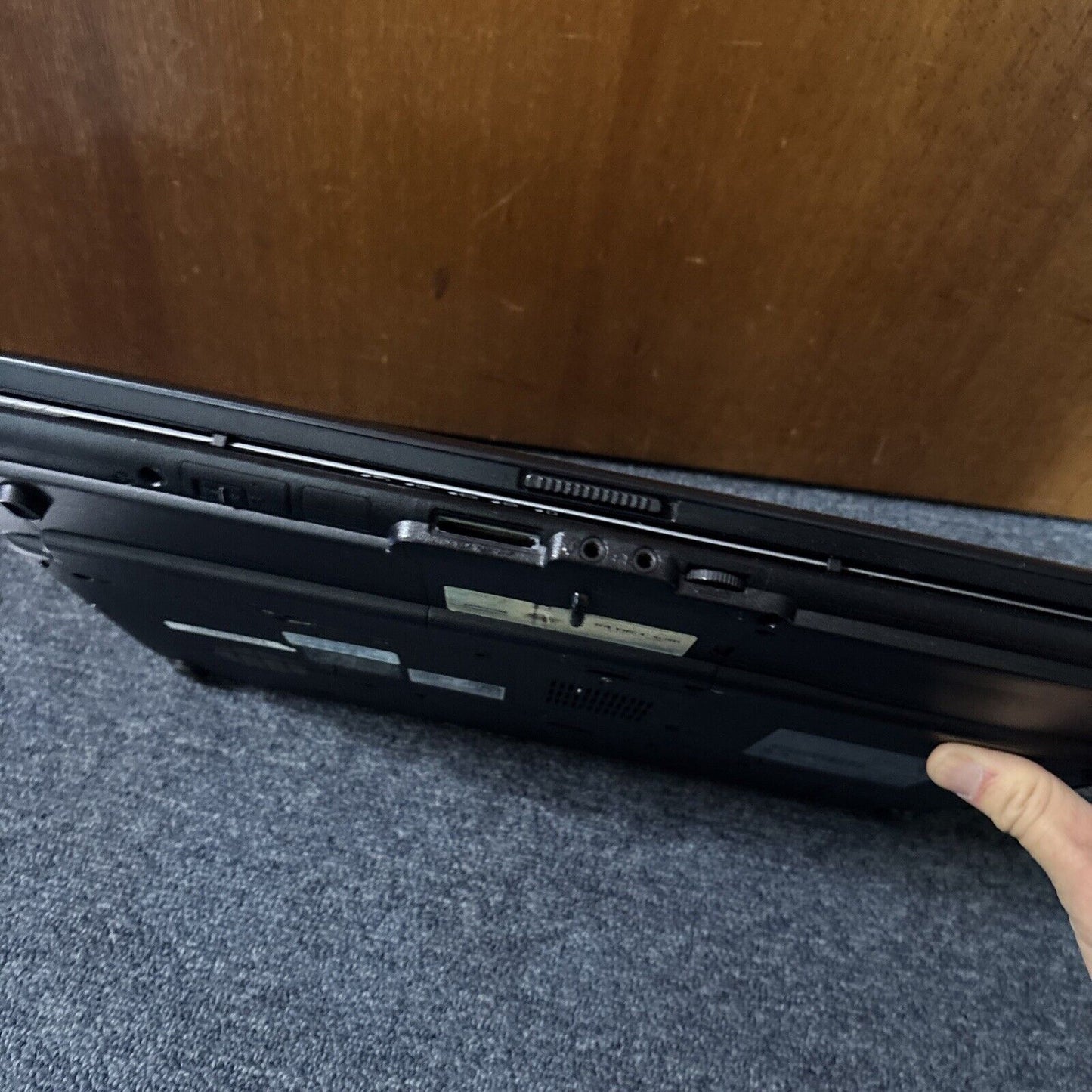 Toshiba Satellite A200 Laptop T2130 1GB RAM 105GB DVD *Requires New Battery*
