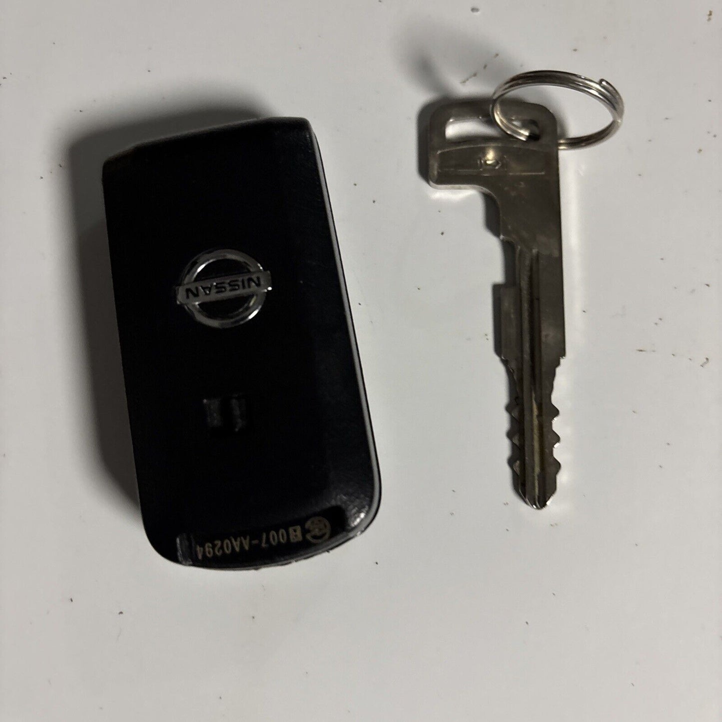 Nissan Key Fob Genuine Smart Key 007-aa0294