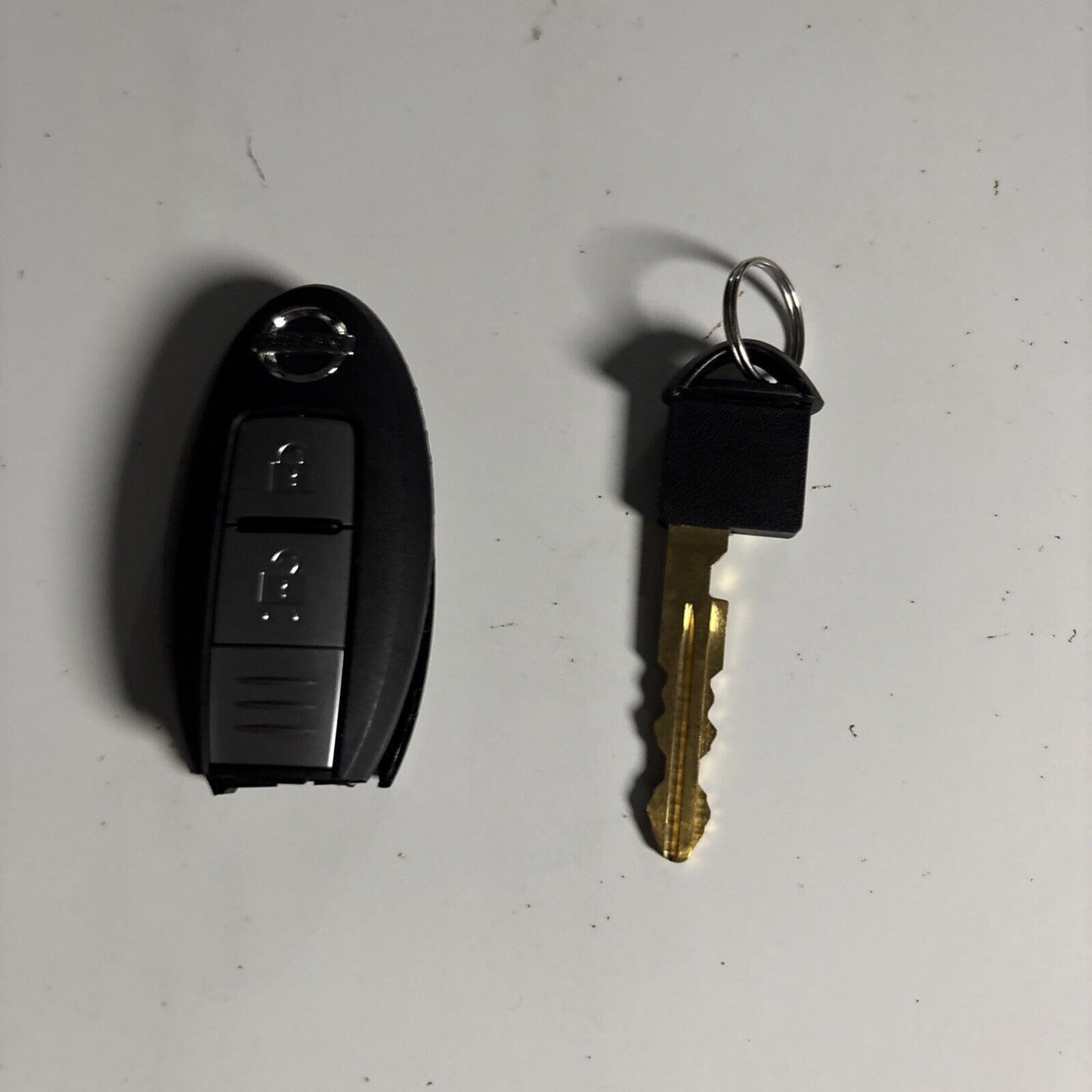 Nissan Key Fob Genuine Smart Key 840b15 H883