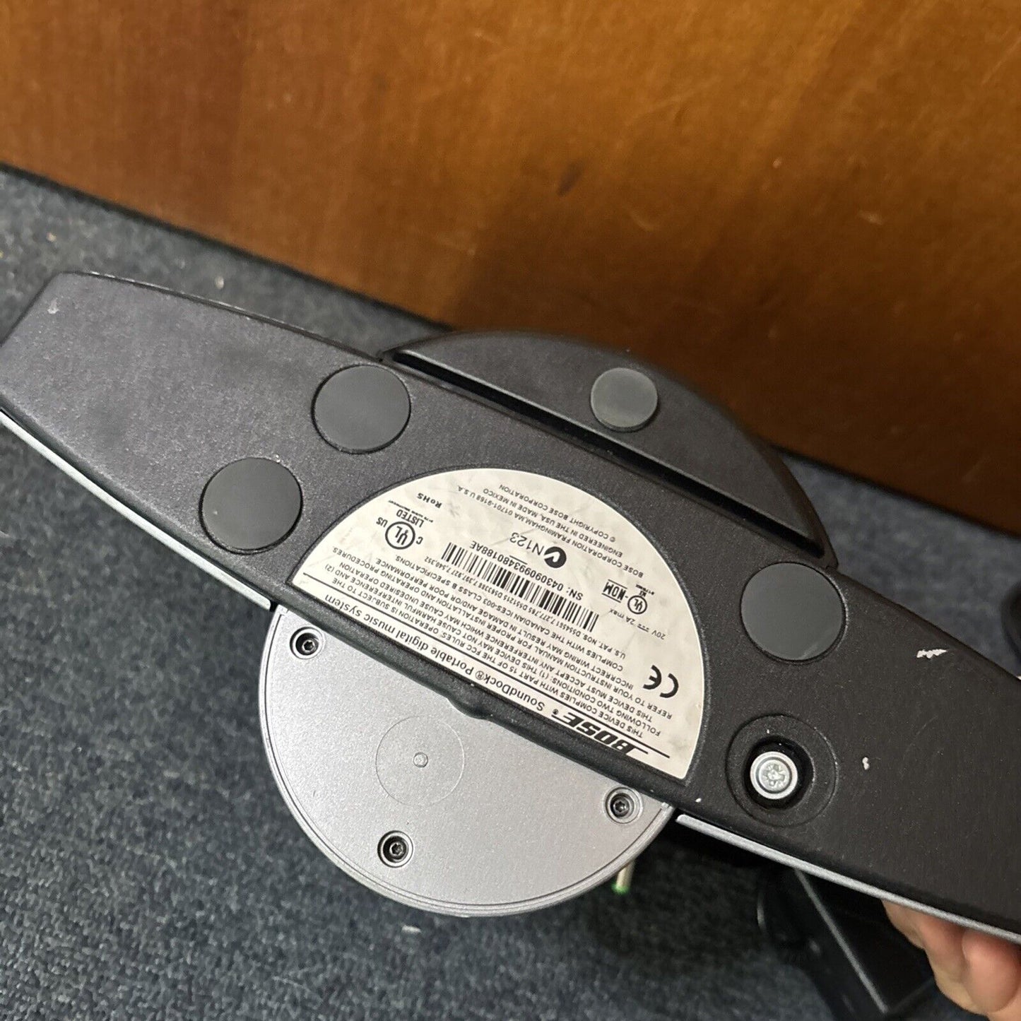 Bose SoundDock Portable Digital Music System 30-pin iPhone Dock