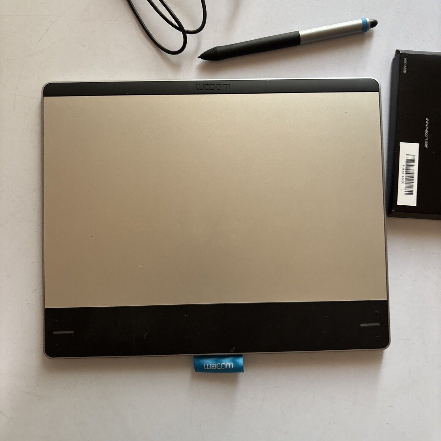 Wacom Intuos Pen & Touch Medium CTH-680/S0-C