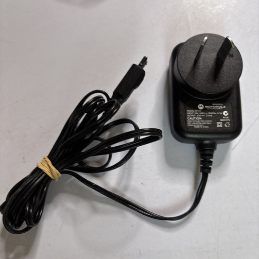Motorola AC Adapter Model 5013A 5.9V 375mA