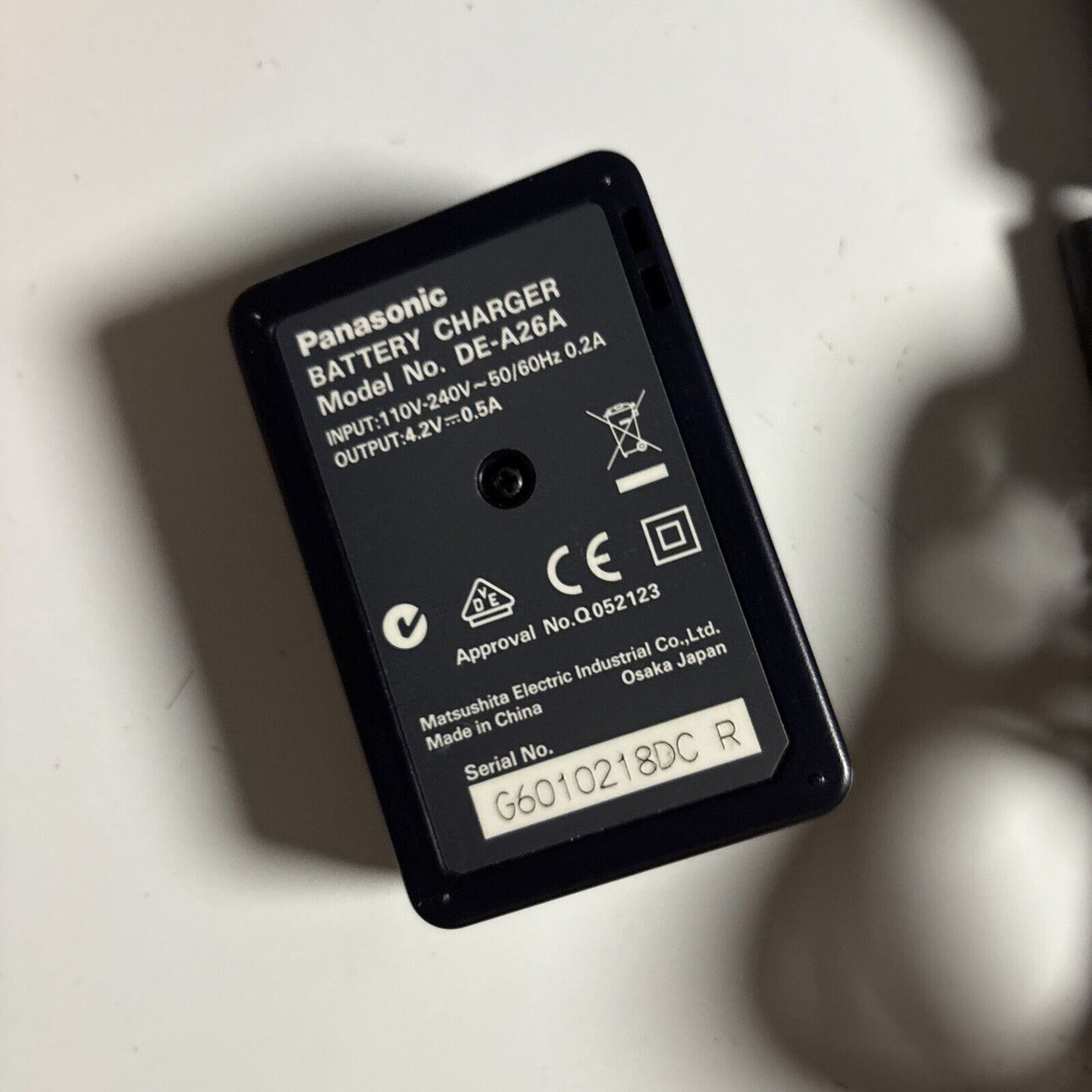 Genuine Panasonic Lumix DE-A26A Battery Charger
