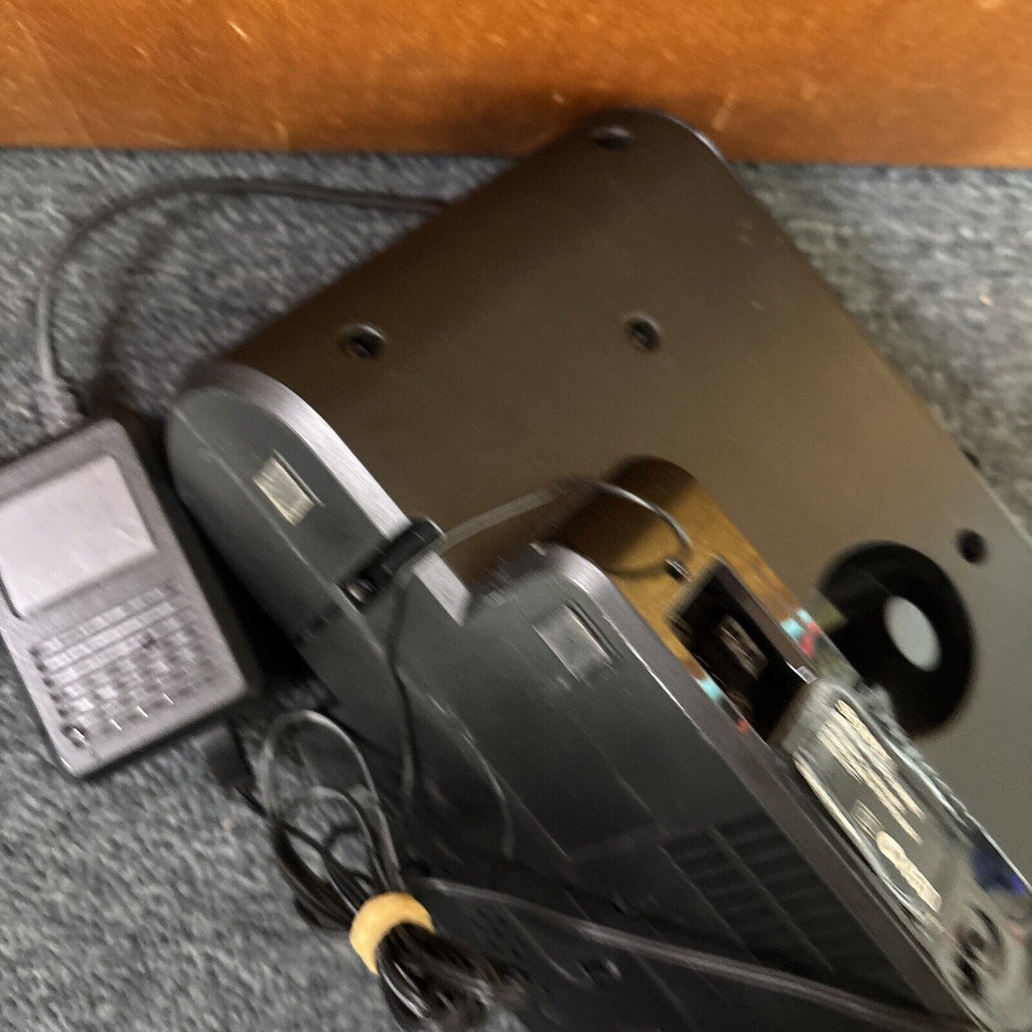 Sony Dream Machine Alarm Clock 30-pin iPod Dock AM/FM Radio ICF-C1ipmk2