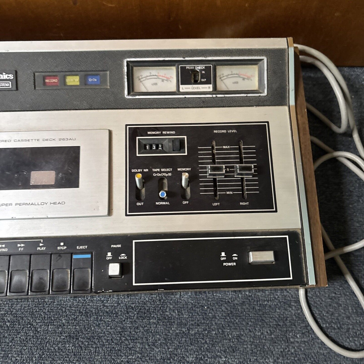Technics Stereo Cassette Deck RS-263AU *For Parts - Requires Belt Replacement*