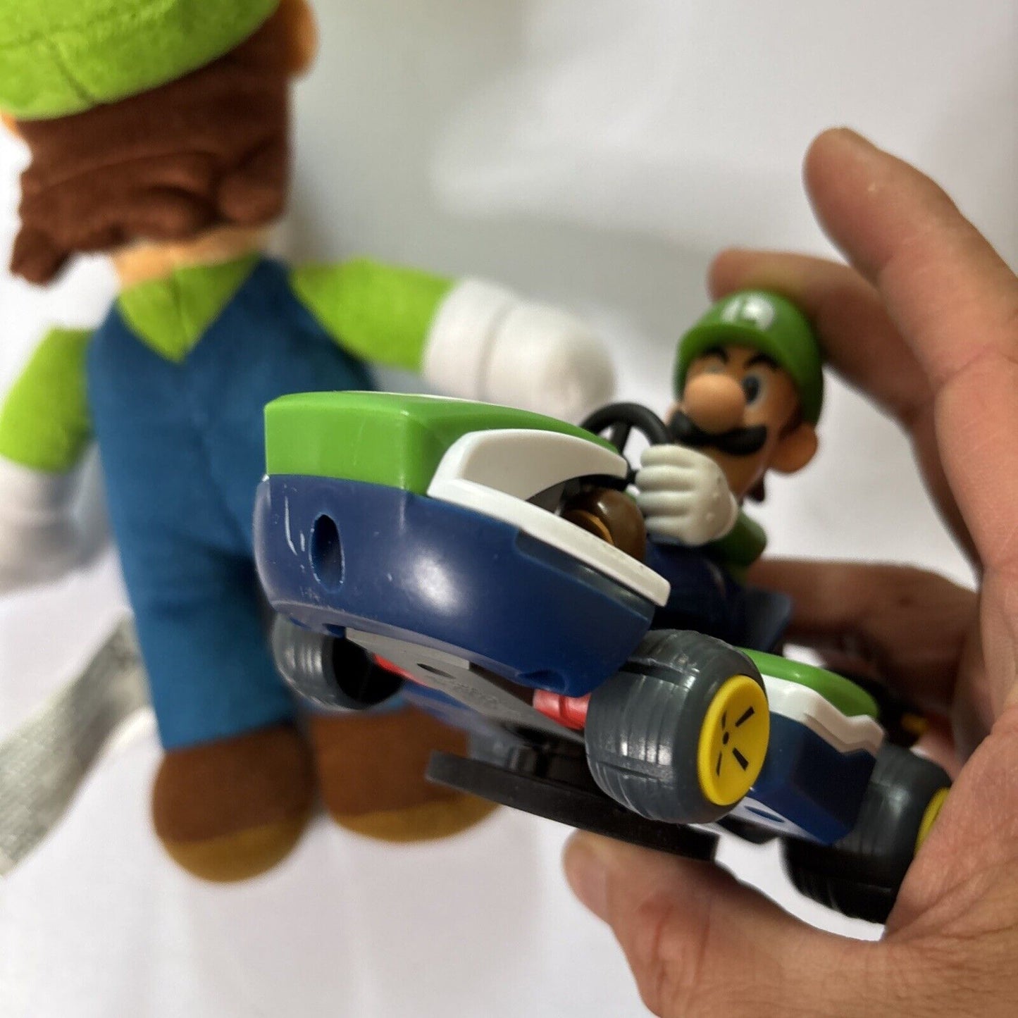Luigi Push 10" Plush Toy 2021 & Hungry Jack's Kart 2020