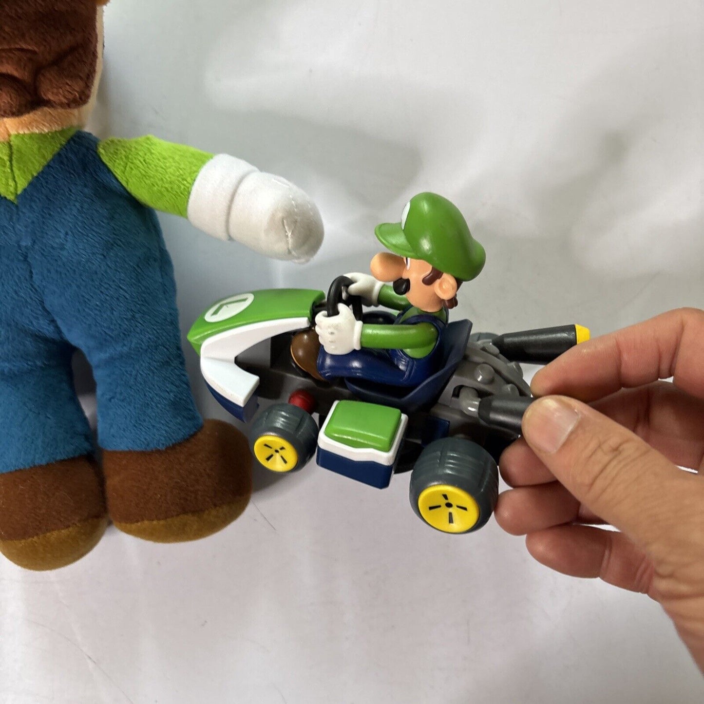 Luigi Push 10" Plush Toy 2021 & Hungry Jack's Kart 2020