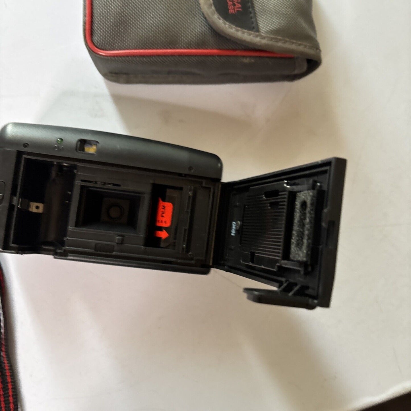 Hanimex Red Eye Reduction AF 35mm Film Camera