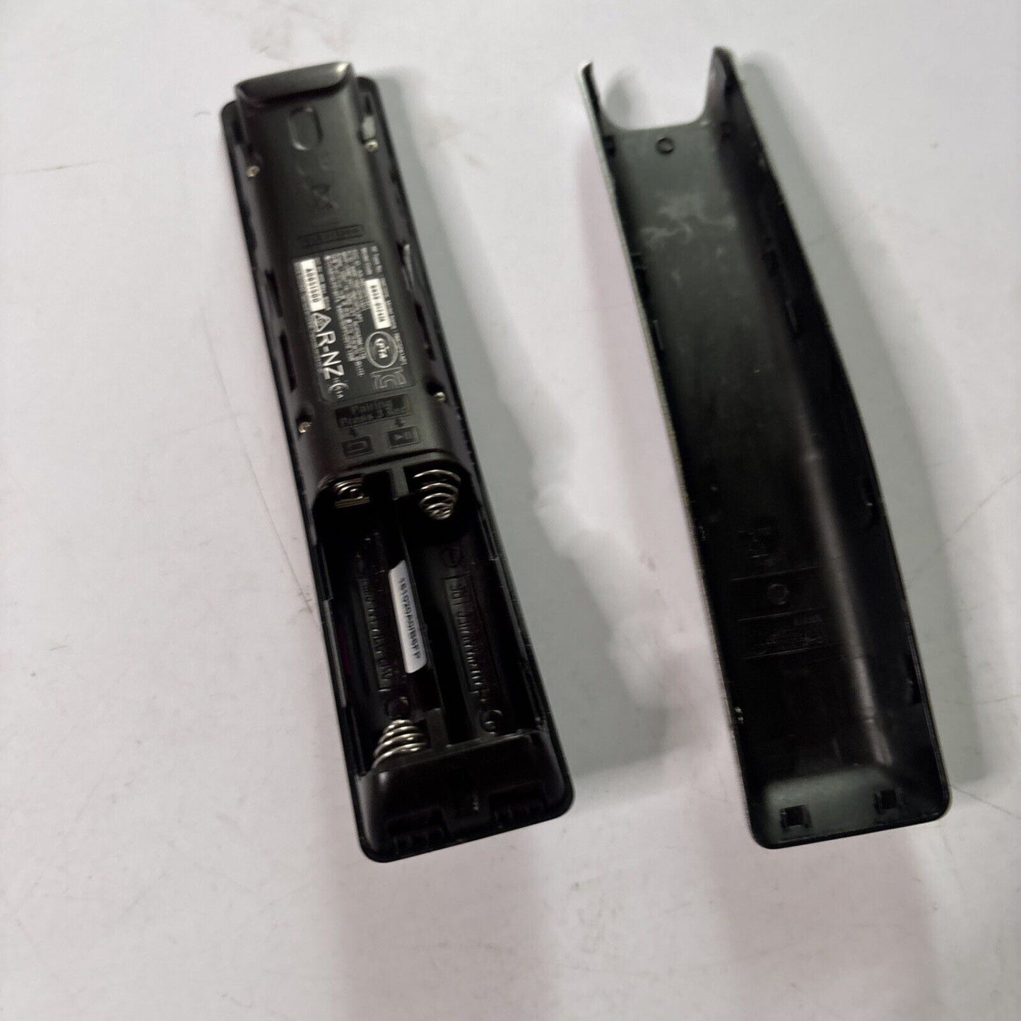 Genuine Samsung BN59-01242A Remote Control BN5901242A UA75KS9005W UA78KS9500W