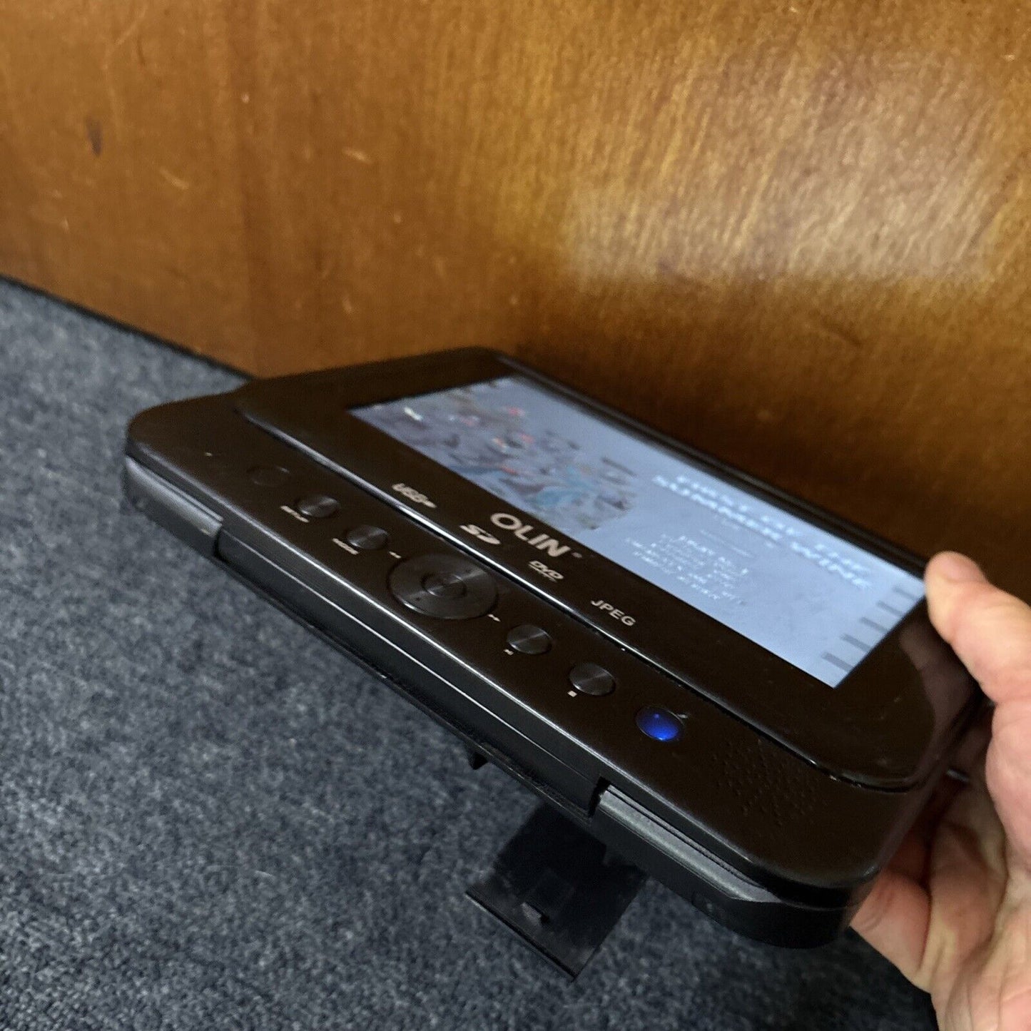 Olin 7" Portable DVD Player PD-7755