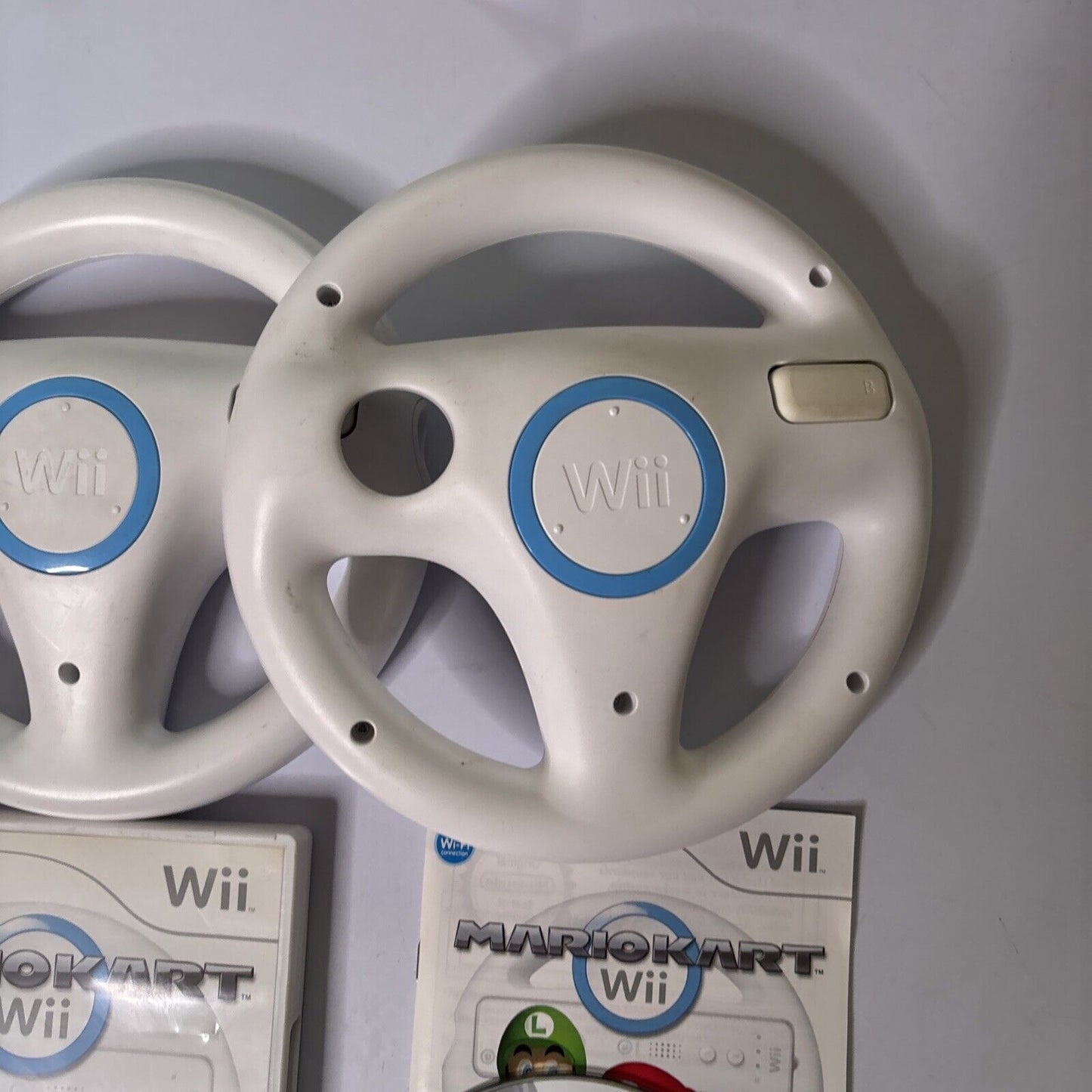 Mario Kart Wii - Nintendo Wii With 2 Steering Wheels Manual PAL