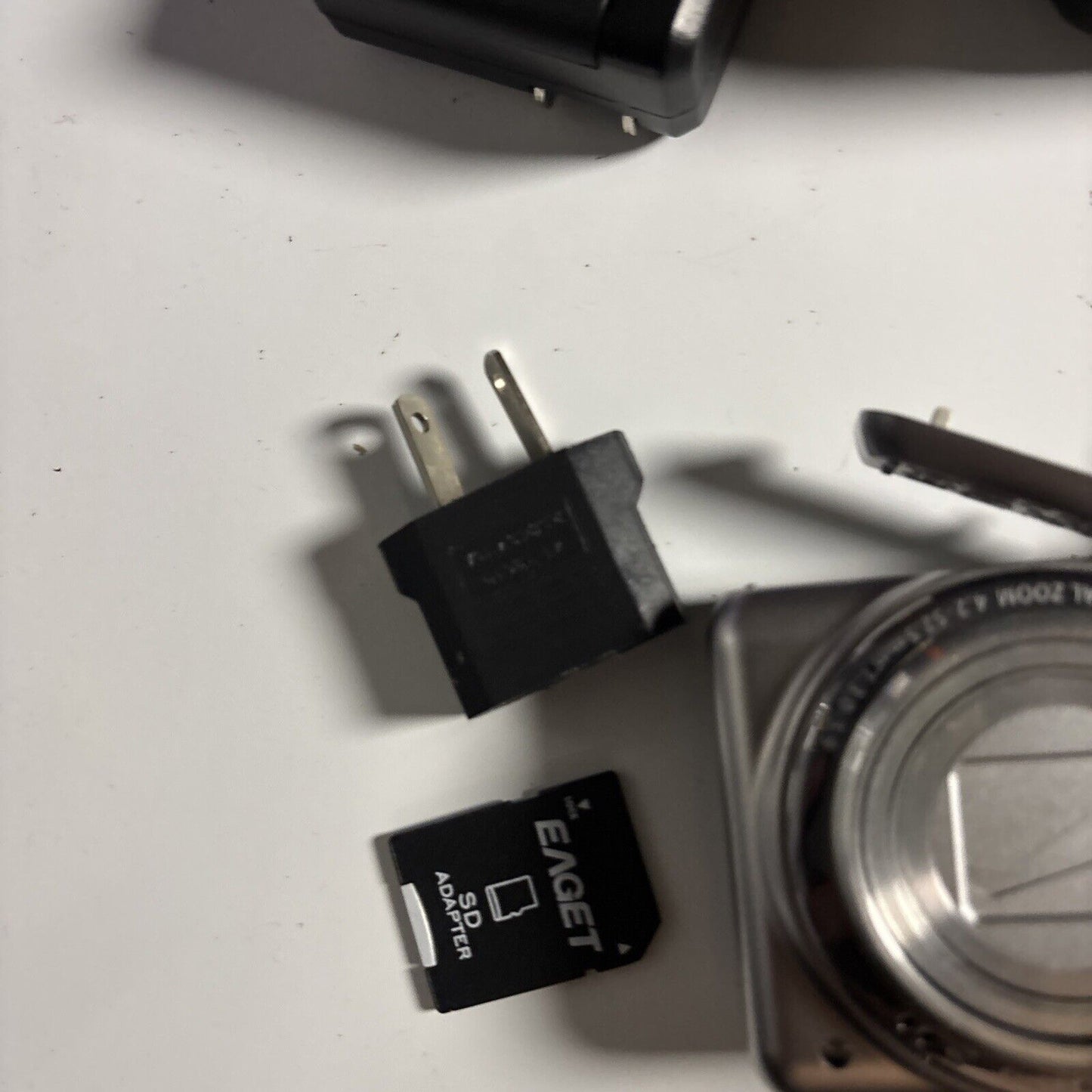 Olympus VR-320 Digital Camera 1GB SD Card With Case 14MP