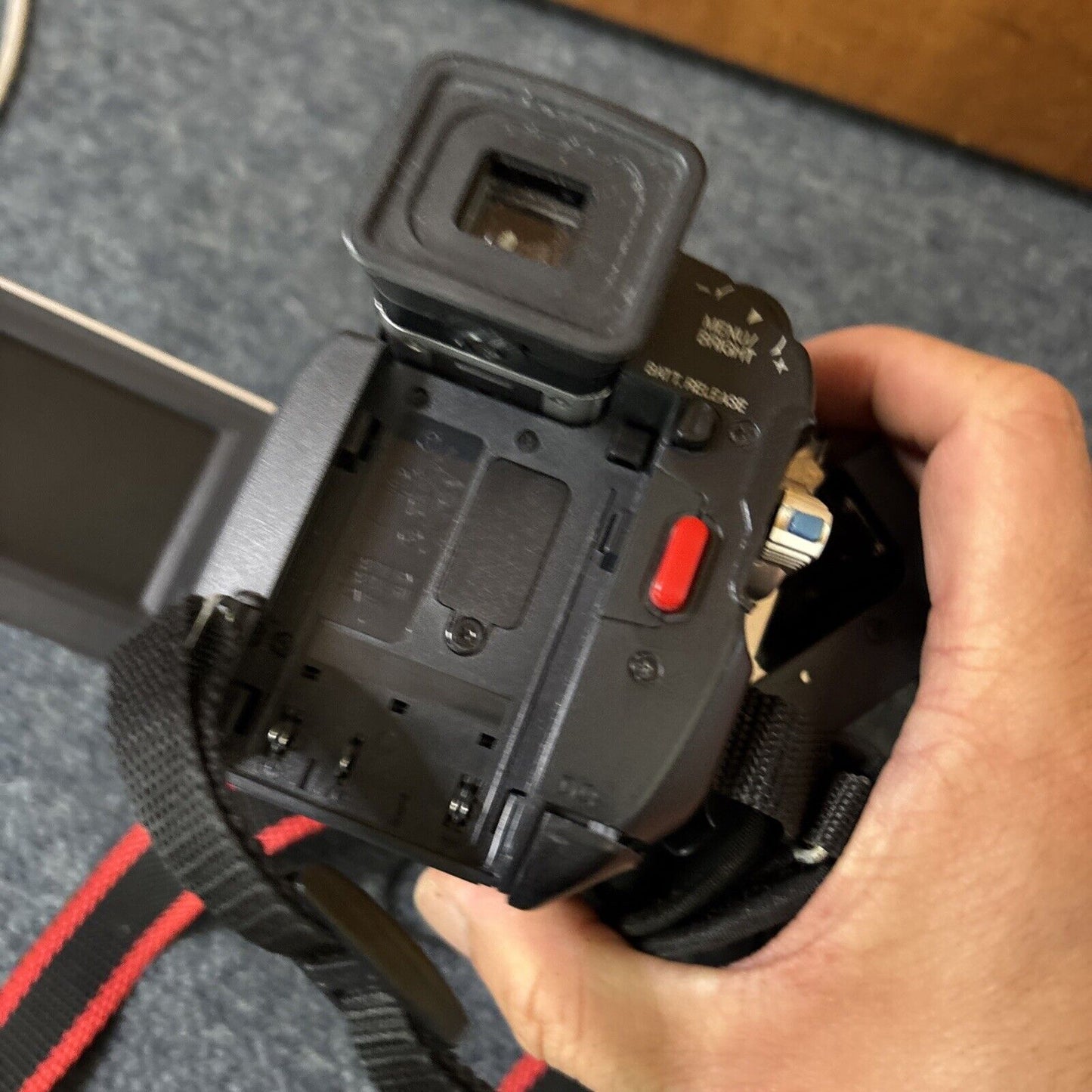 JVC Digital Video Camera GR-DVL820EA MiniDV *Not Working - For Parts Or Repair*