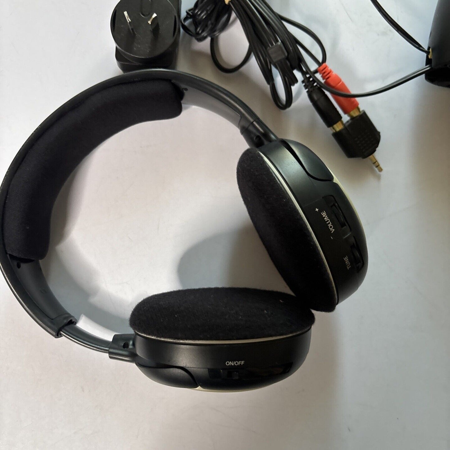 Sennheiser HP RS110 II FM Wireless Headphones FM Wireless Headphones TR110 II