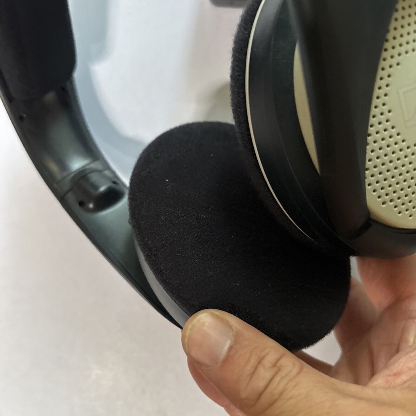 Sennheiser HP RS110 II FM Wireless Headphones FM Wireless Headphones TR110 II