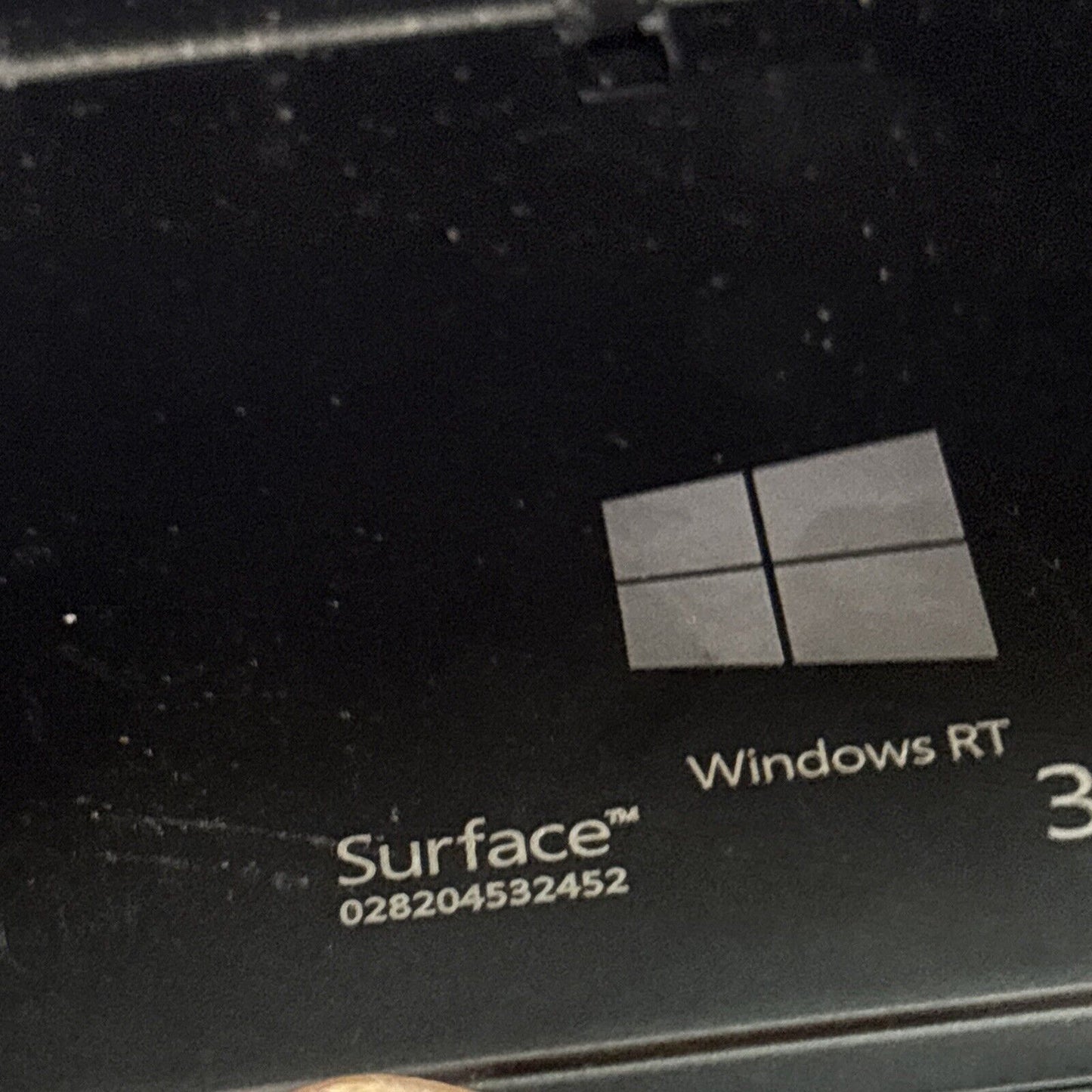 2x Microsoft Surface Windows RT 32GB Model 1516 2GB RAM Keyboard *1x AC Adapter*