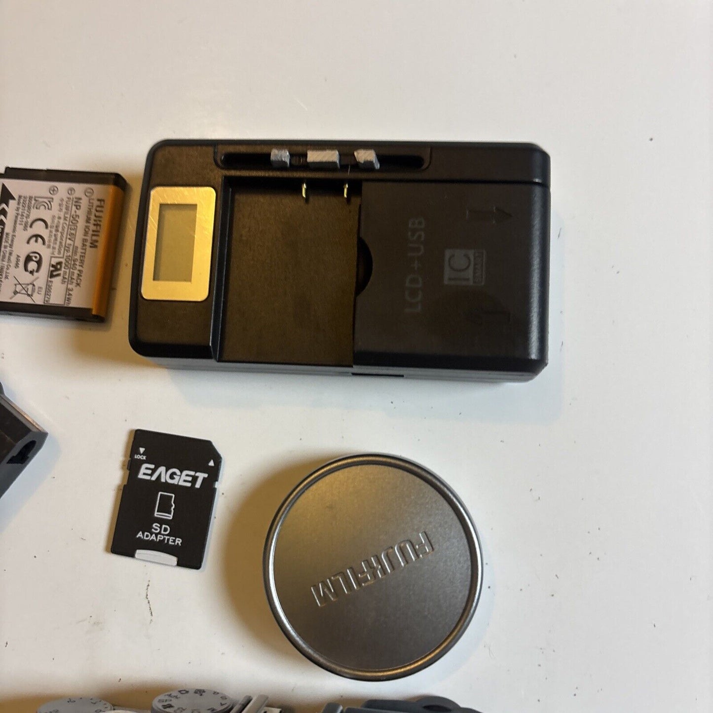 Fujifilm X20 Digital Camera 1GB SD Card 12MP