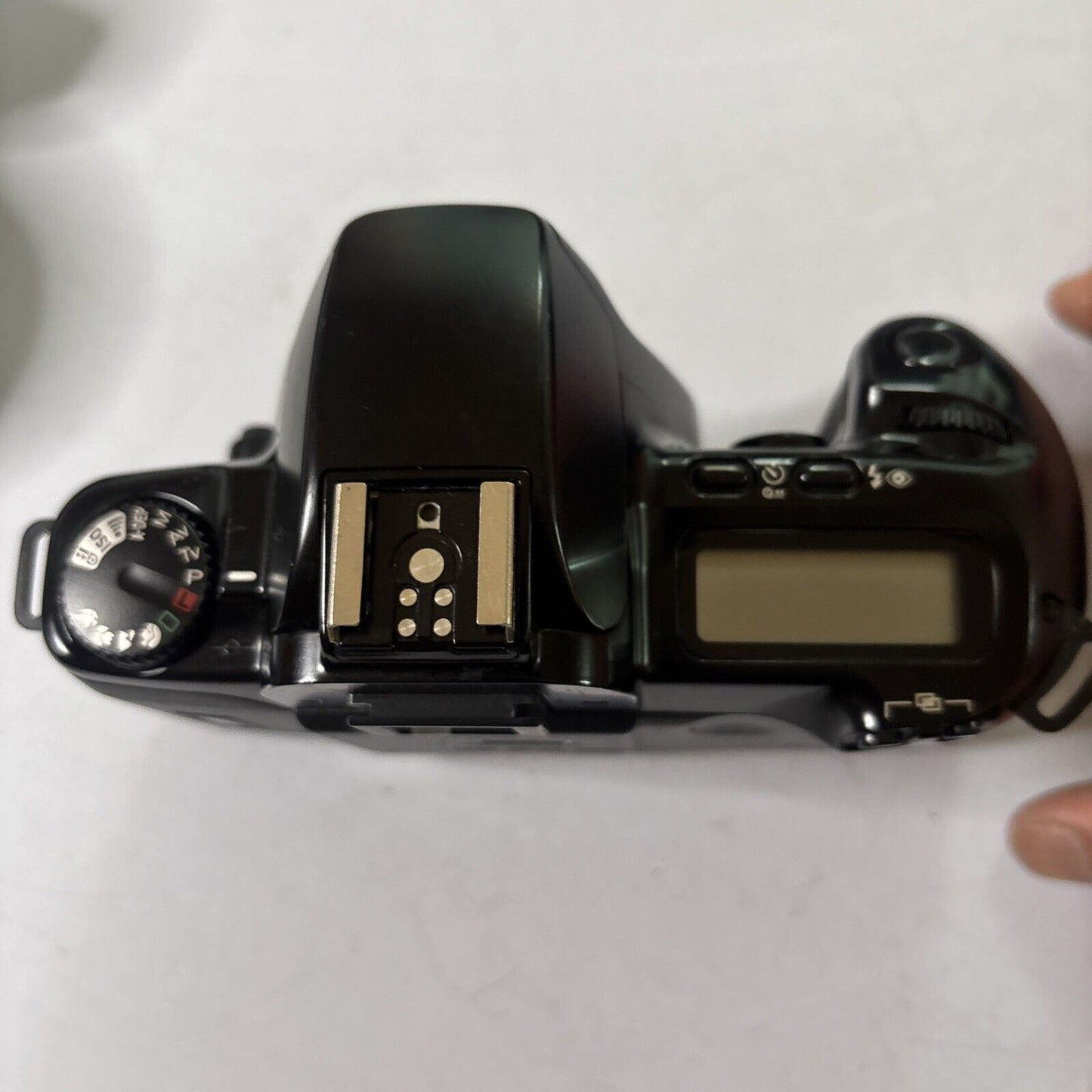 Canon EOS Kiss SLR 35mm Film Camera *Body Only - No Lens*